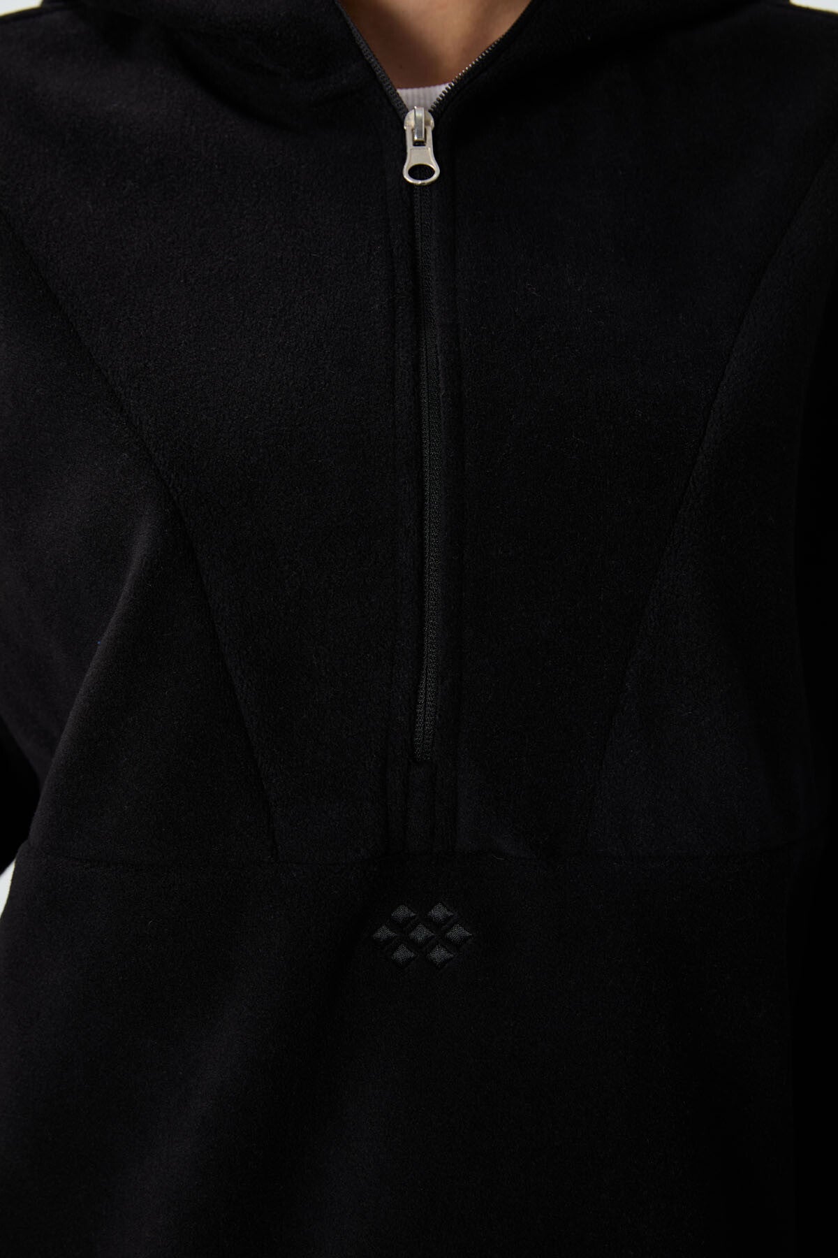 Black Thick Soft Textured Oversize Embroidered Hooded Fleece Women's Sweatshirt -97286
