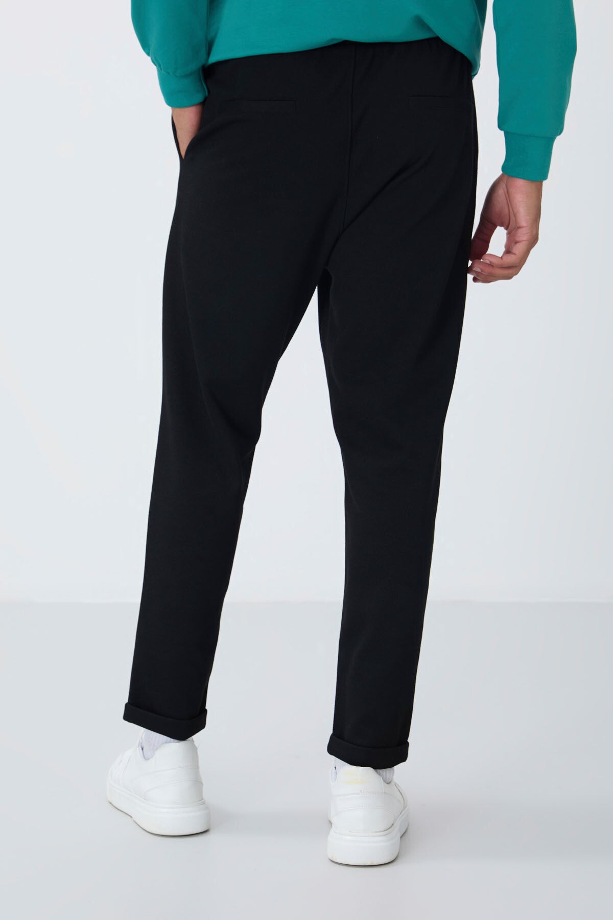 Black Textured Surface Standard Fit Men's Tracksuit Bottom - 82154