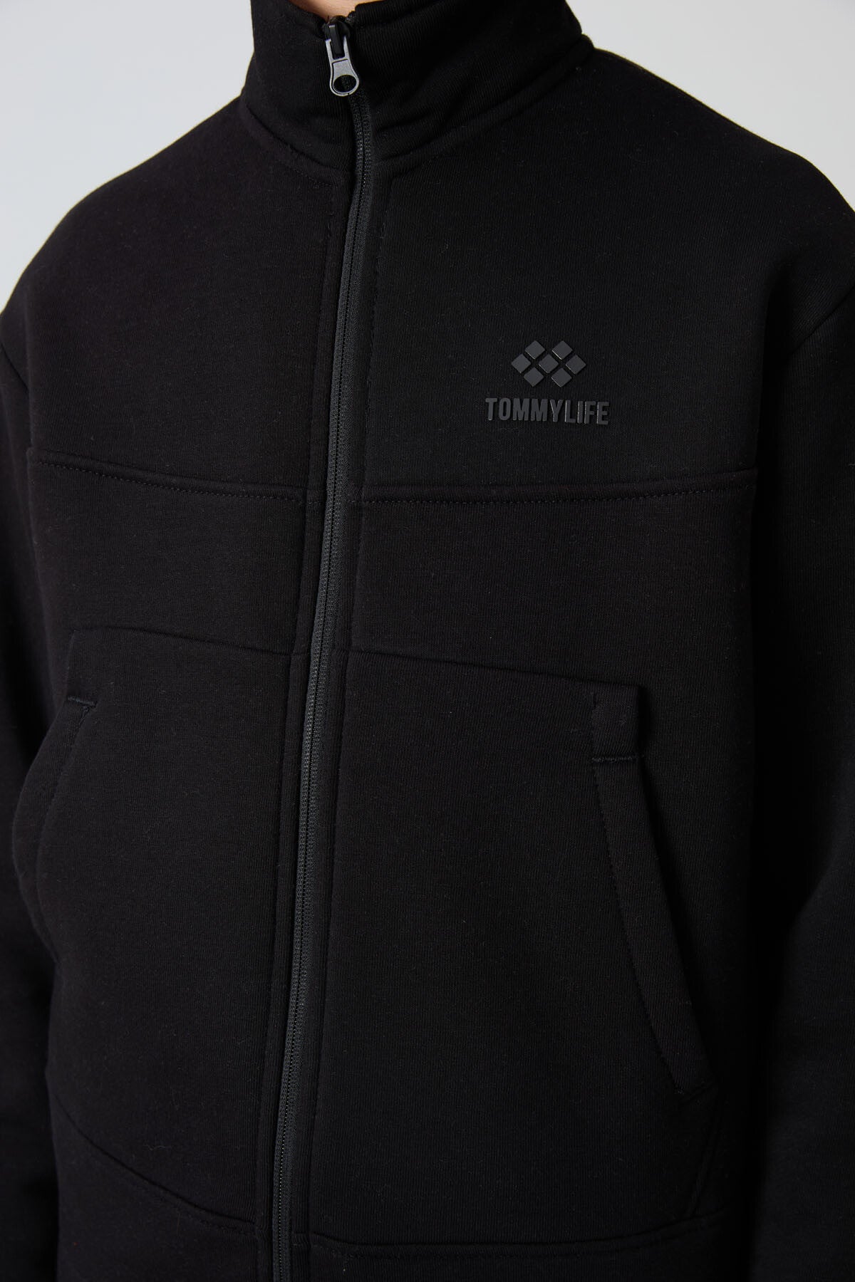 Black Cotton Thick Fleece-Lined Soft Textured Standard Fit Embroidered Boys' Sweatshirt - 11245