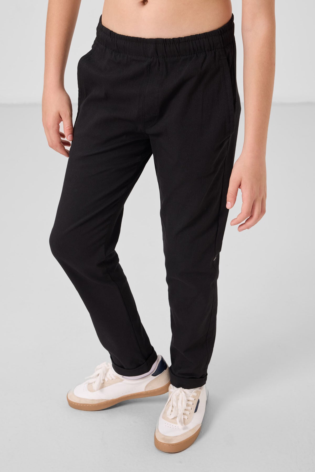 Black Standard Fit Weaving Lightweight Flexible Chino Trousers - 11272