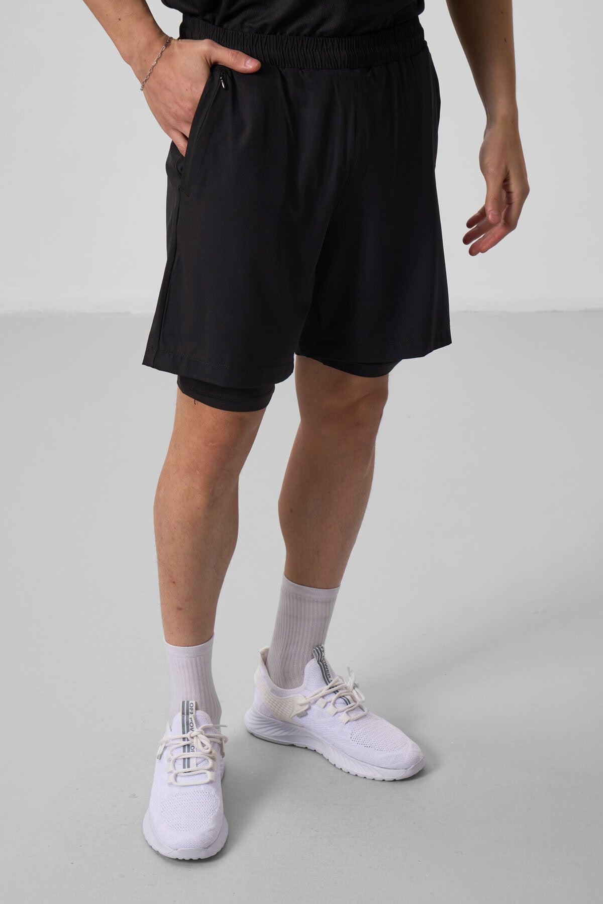 Black Polyester Thin Soft Standard Fit Men's Padded Shorts - 81287