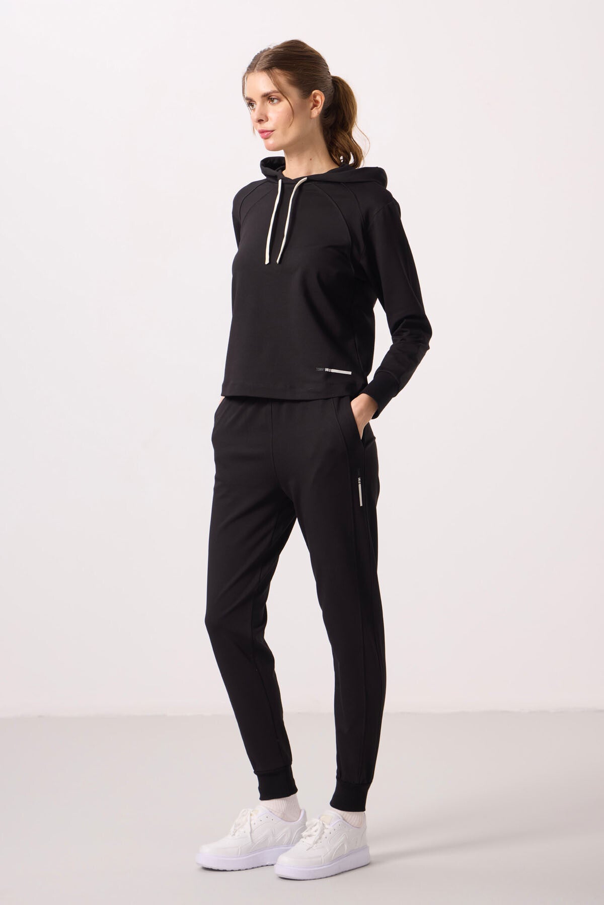 Black Hooded Oversize Women's Tracksuit Set - 95336
