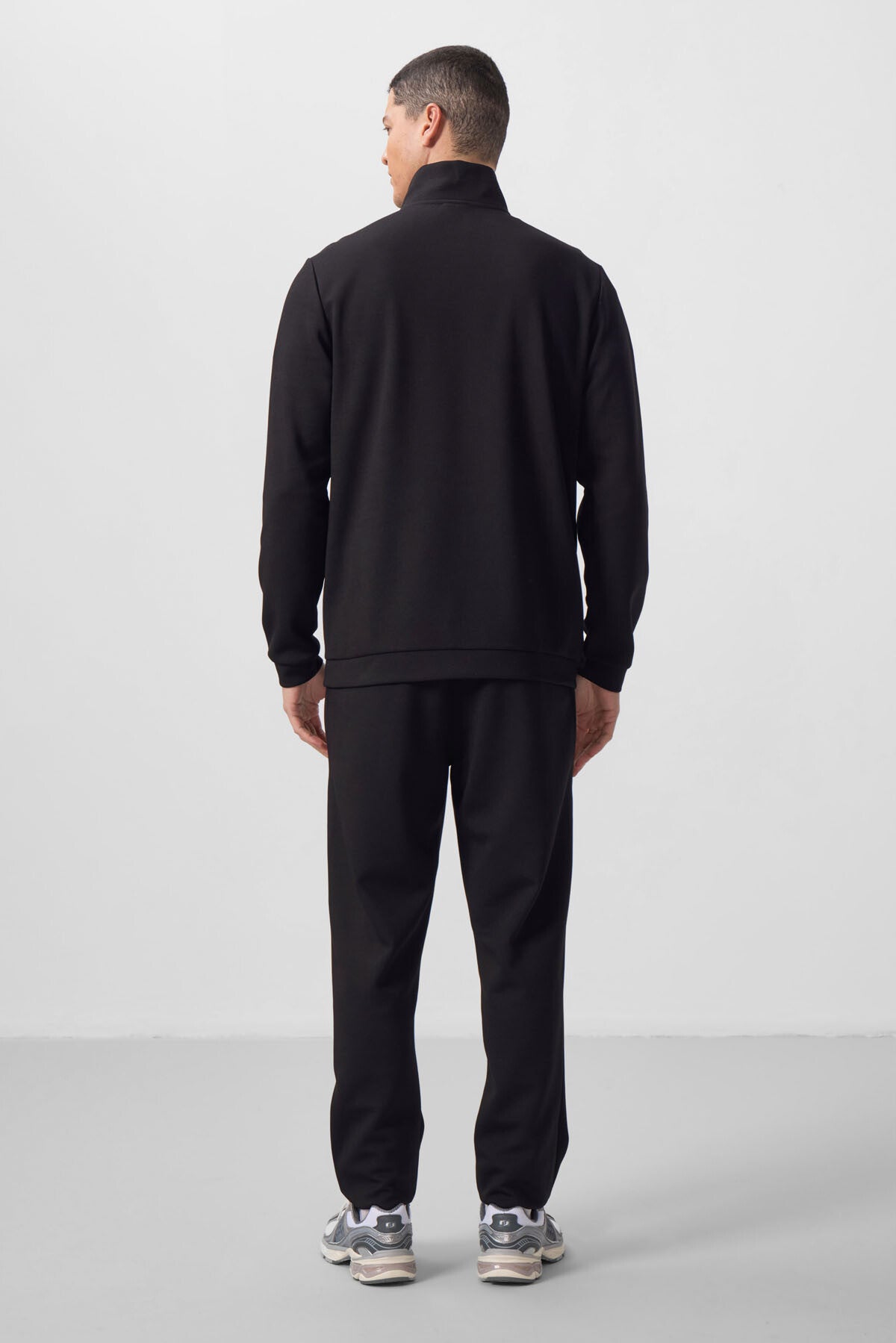 Black Textured Surface Comfortable Fit Men's Tracksuit Set - 85273