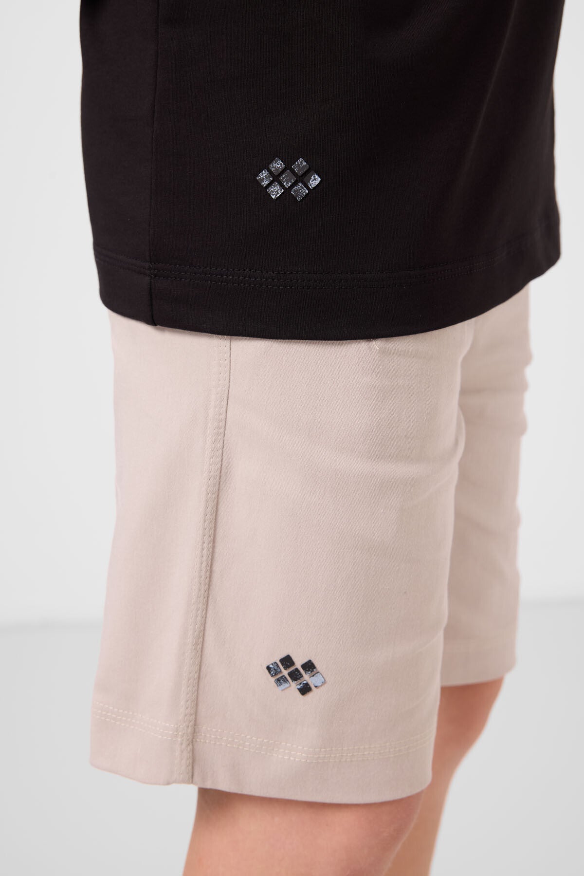 Black-Stone Cotton Oversize Fit Weaving Lightweight Flexible Chino Shorts Set - 11277