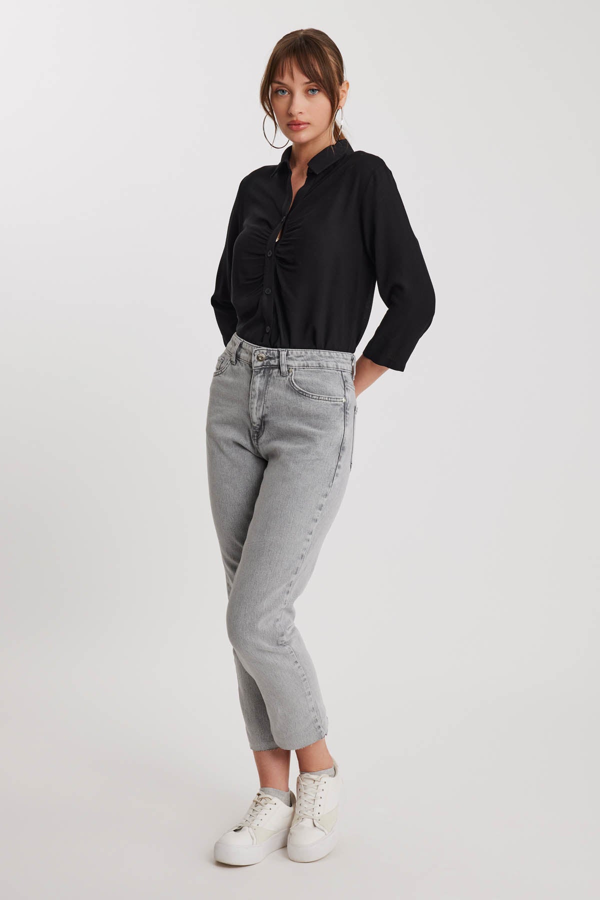 SLIM FIT CROP JEANS