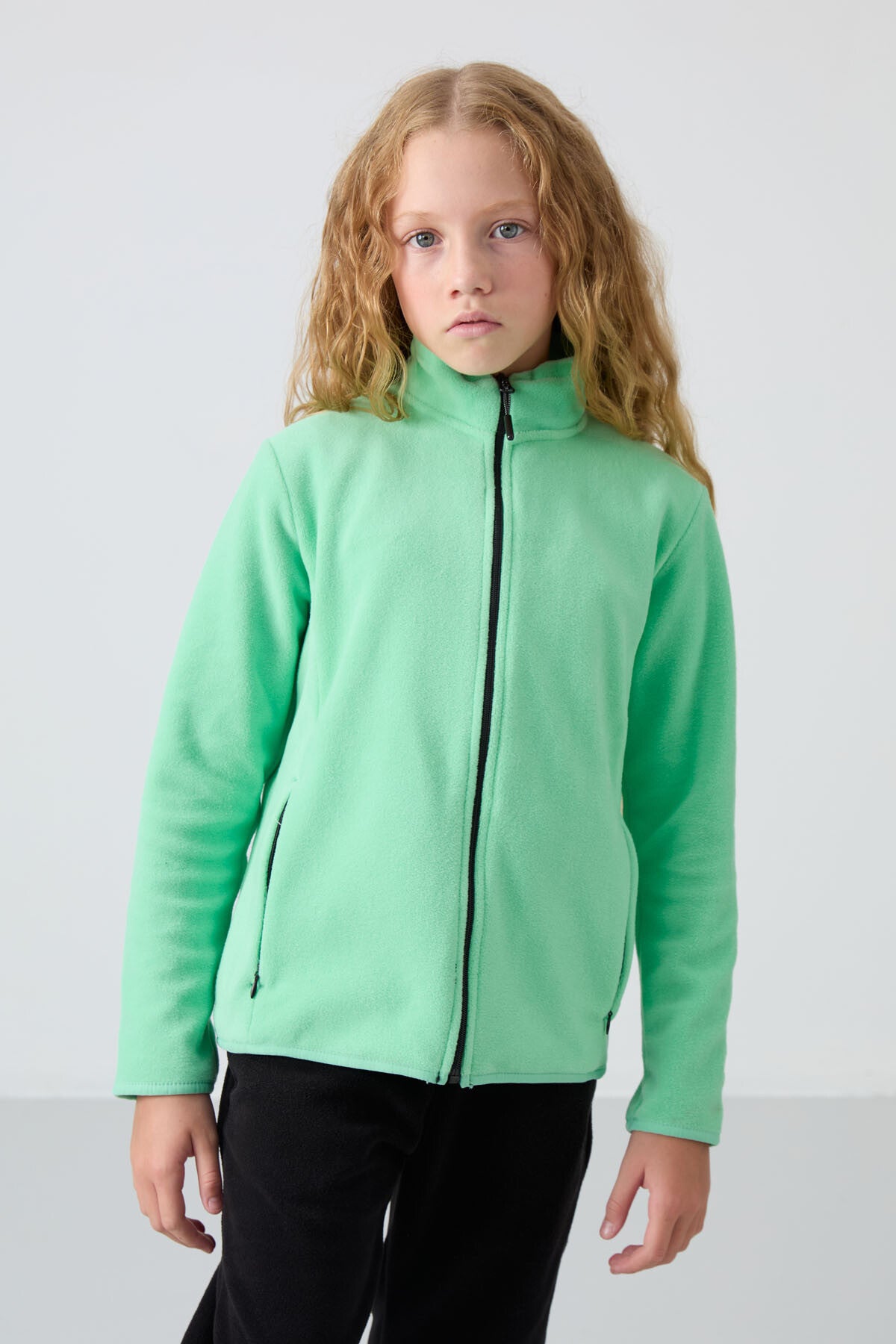 Forest Green Thick Soft Textured Standard Fit Embroidered Fleece Girls' Sweatshirt - 75154