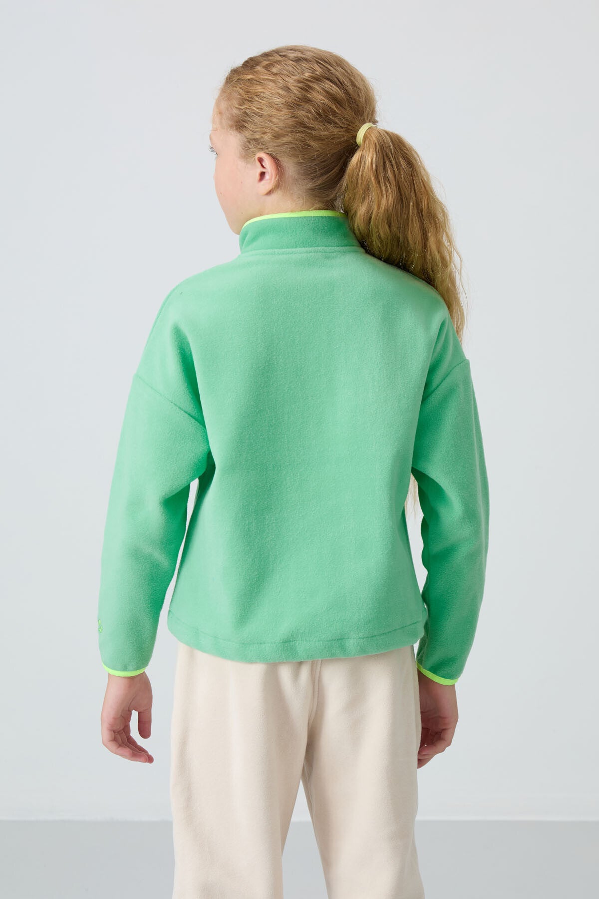 Forest Green Thick Soft Textured Standard Fit Embroidered Fleece Girls' Sweatshirt - 75151