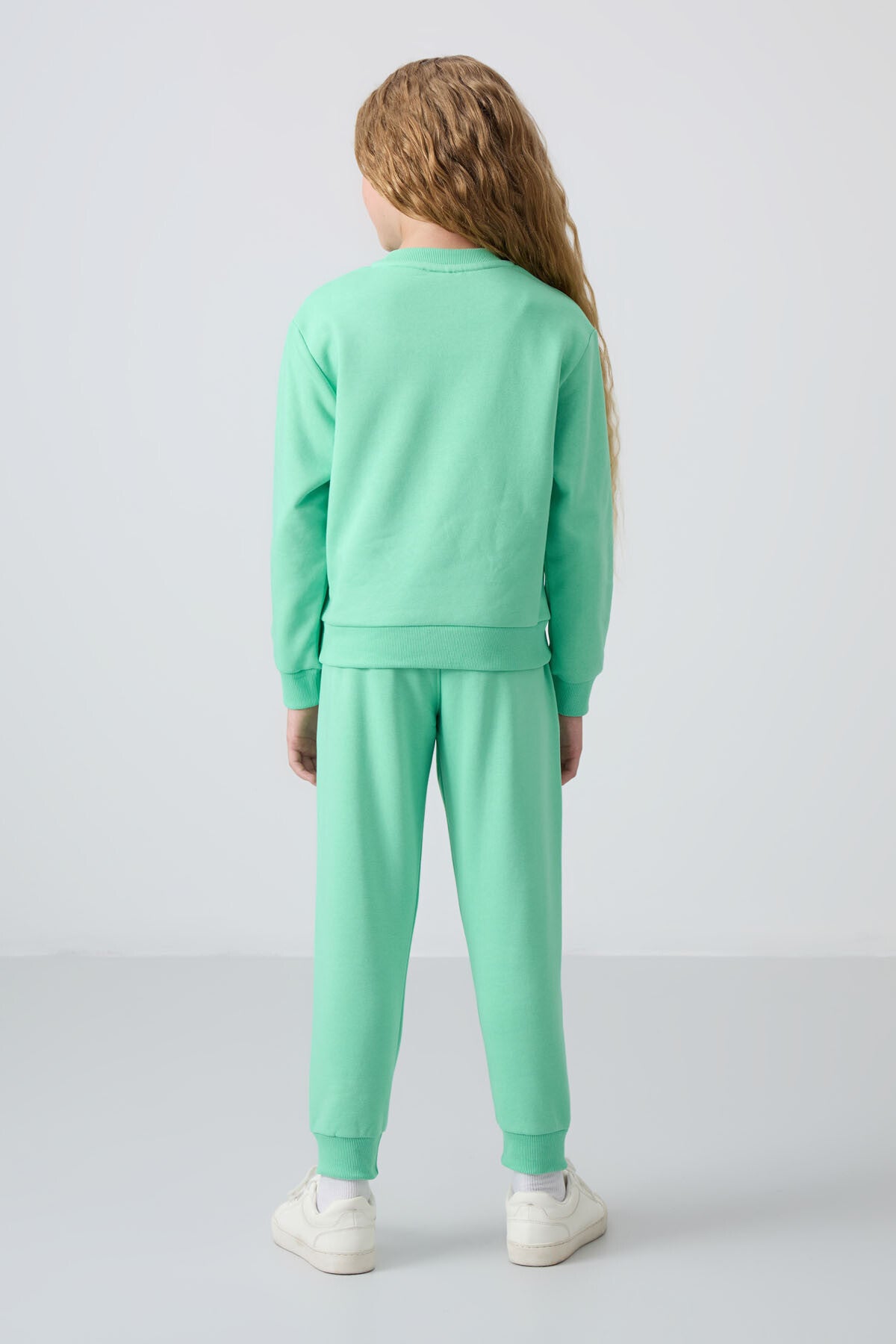 Light Green Cotton Fleece-Lined Soft Textured Oversize Embroidered Girls' Tracksuit Set - 75145
