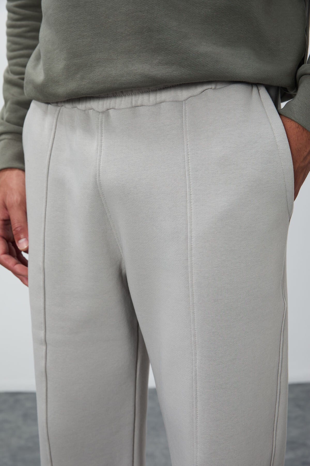 Stone Cotton Thick Fleece-Lined Soft Textured Oversize Embroidered Men's Tracksuit Bottom -82146