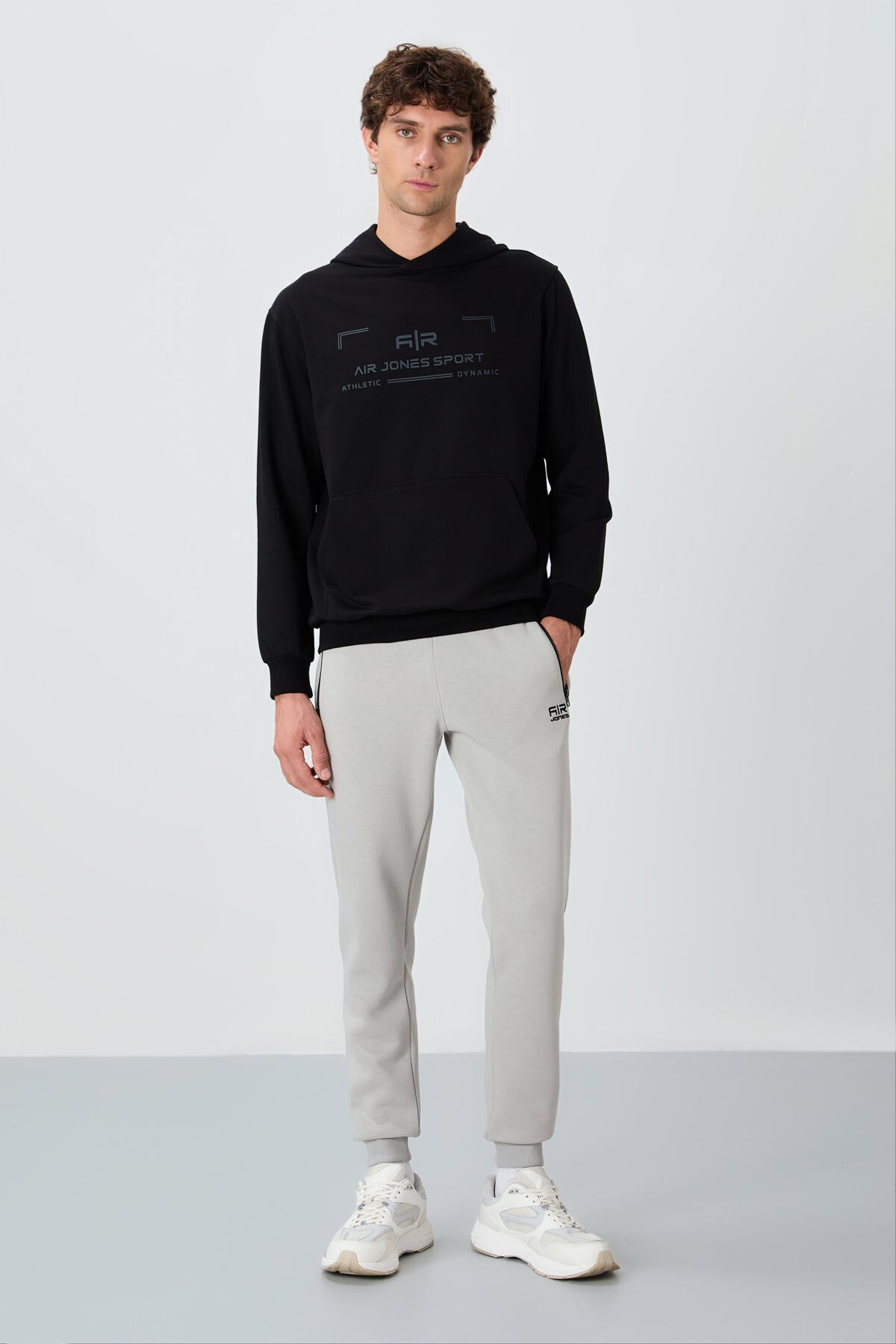 Cesar Stone Pocket Jogger Men's Tracksuit Bottom - 84929
