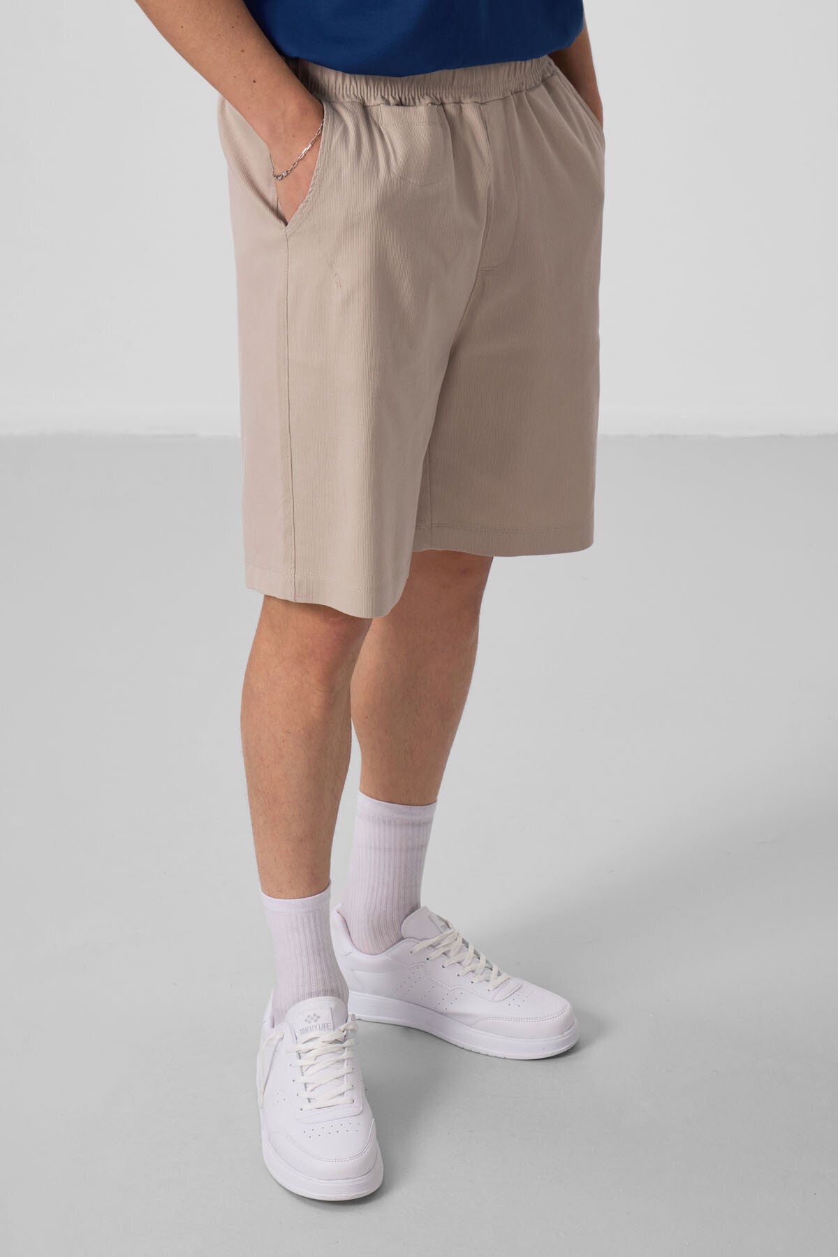 Standard Fit Woven Lightweight Stretch Chino Men's Shorts - 81290