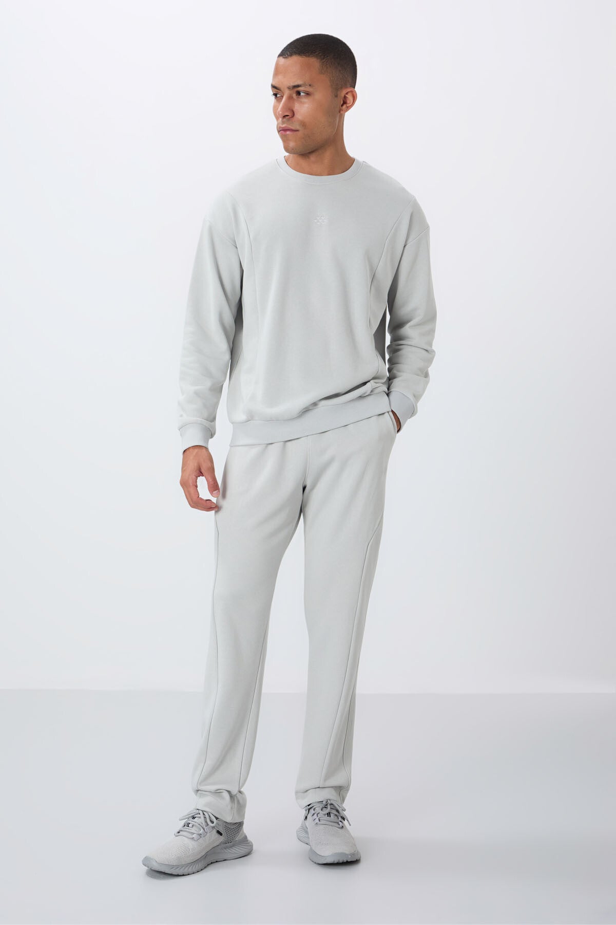 Stone Compact Cotton Thick Smooth Textured O Collar Comfort Fit Men's Tracksuit Set -85263