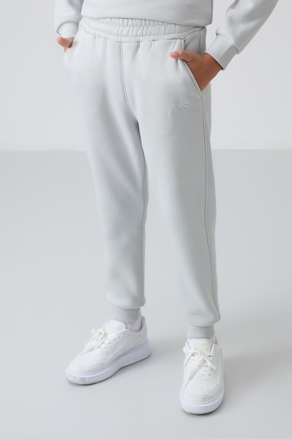 Stone Cotton Thick Fleece-Lined Soft Textured Standard Fit Embroidered Boys' Tracksuit Set - 11249
