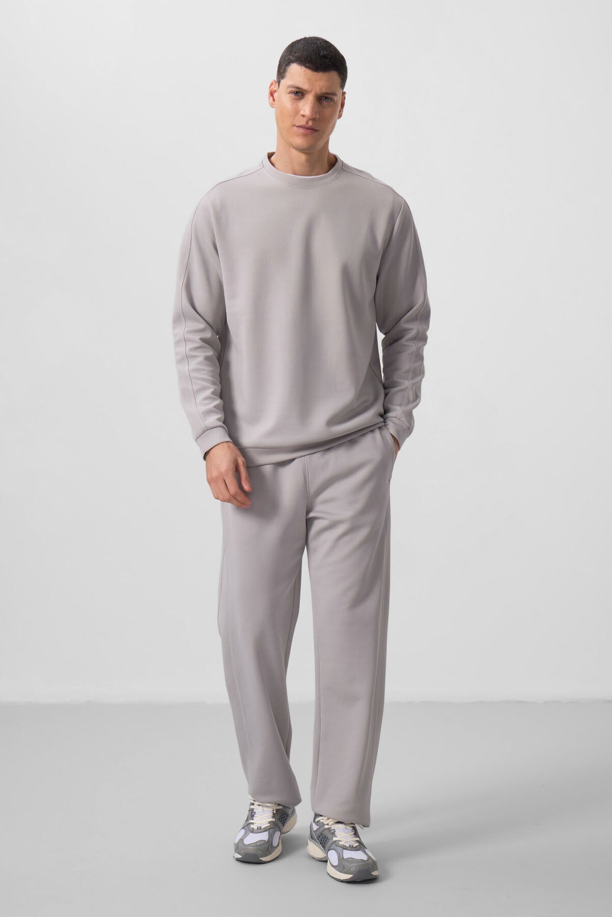 Textured Stone Surface Oversize Men's Tracksuit Set - 85275