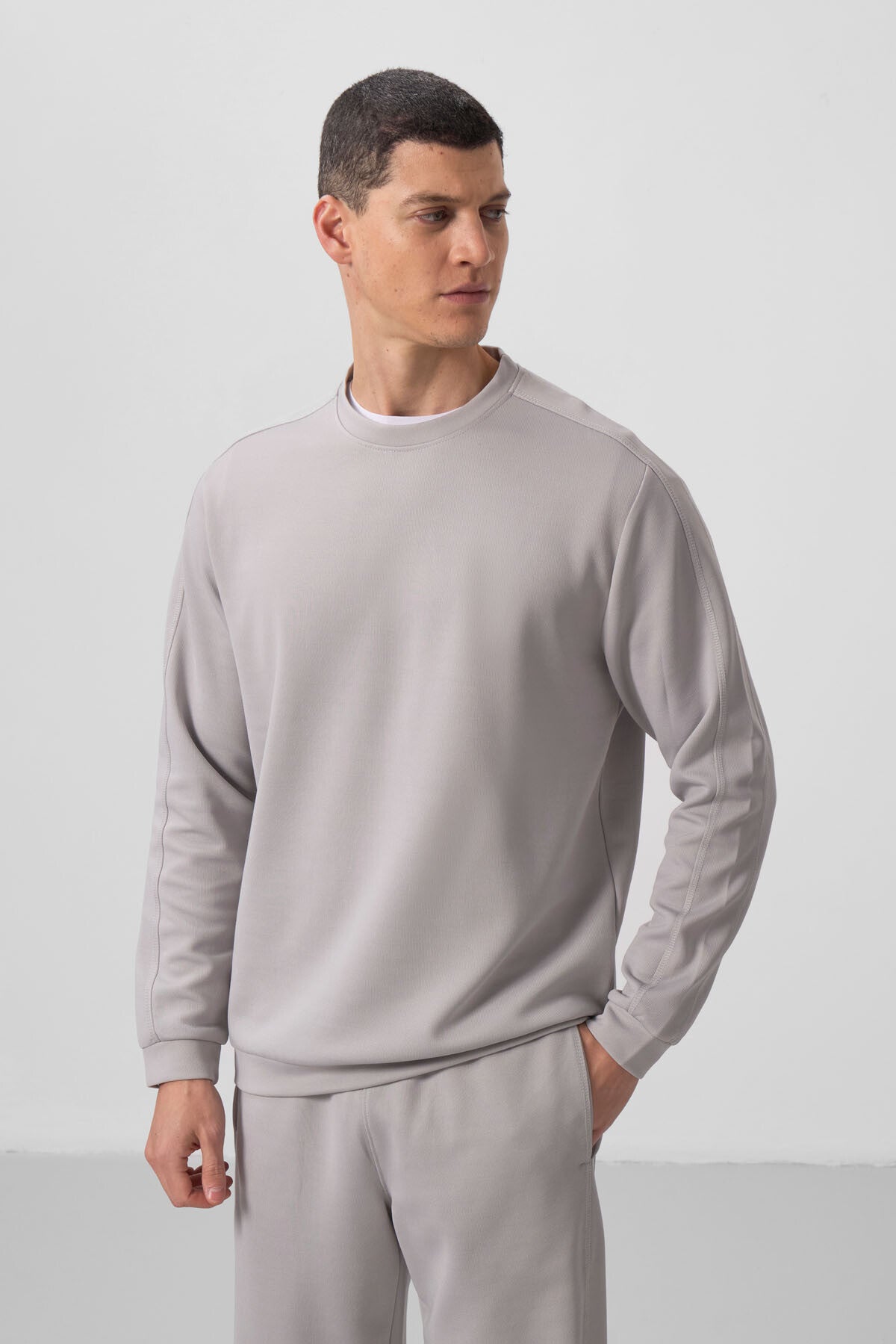 Textured Stone Surface Oversize Men's Tracksuit Set - 85275