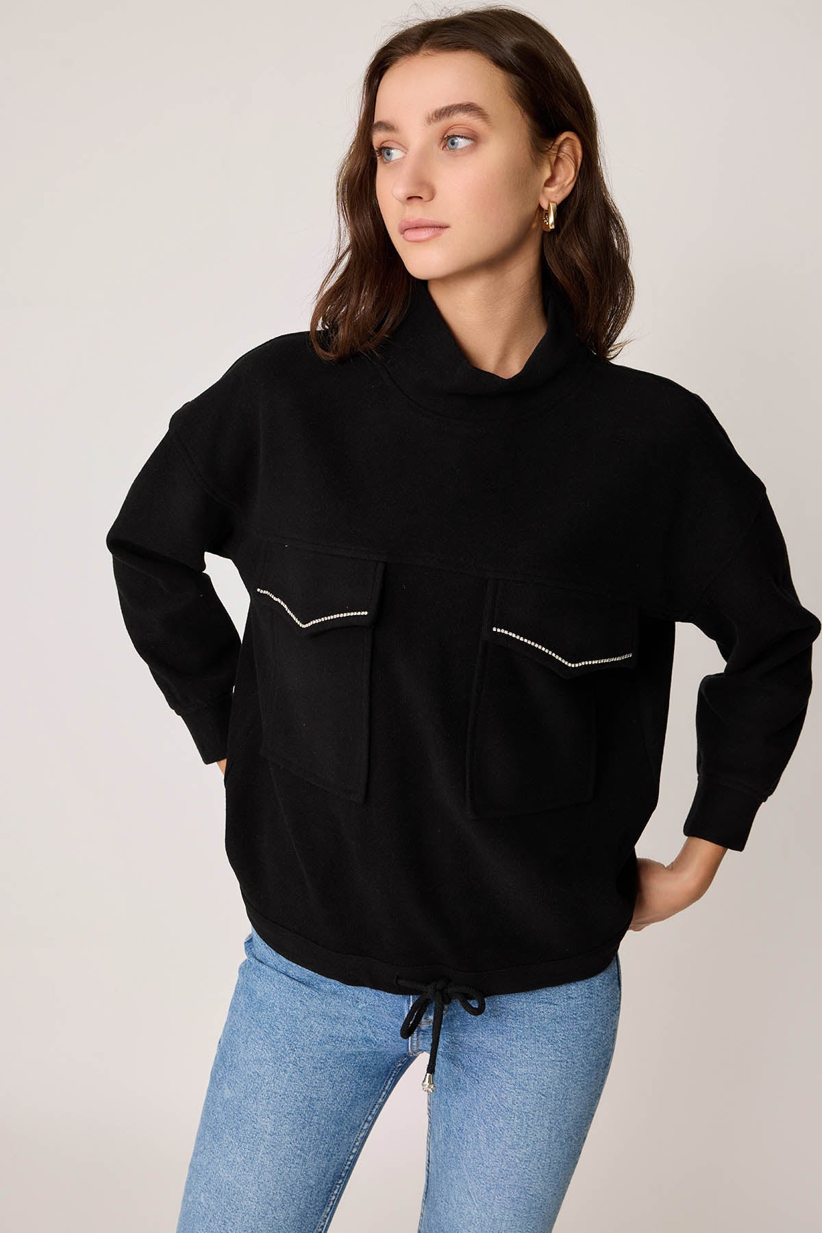 LACED BLOUSE
