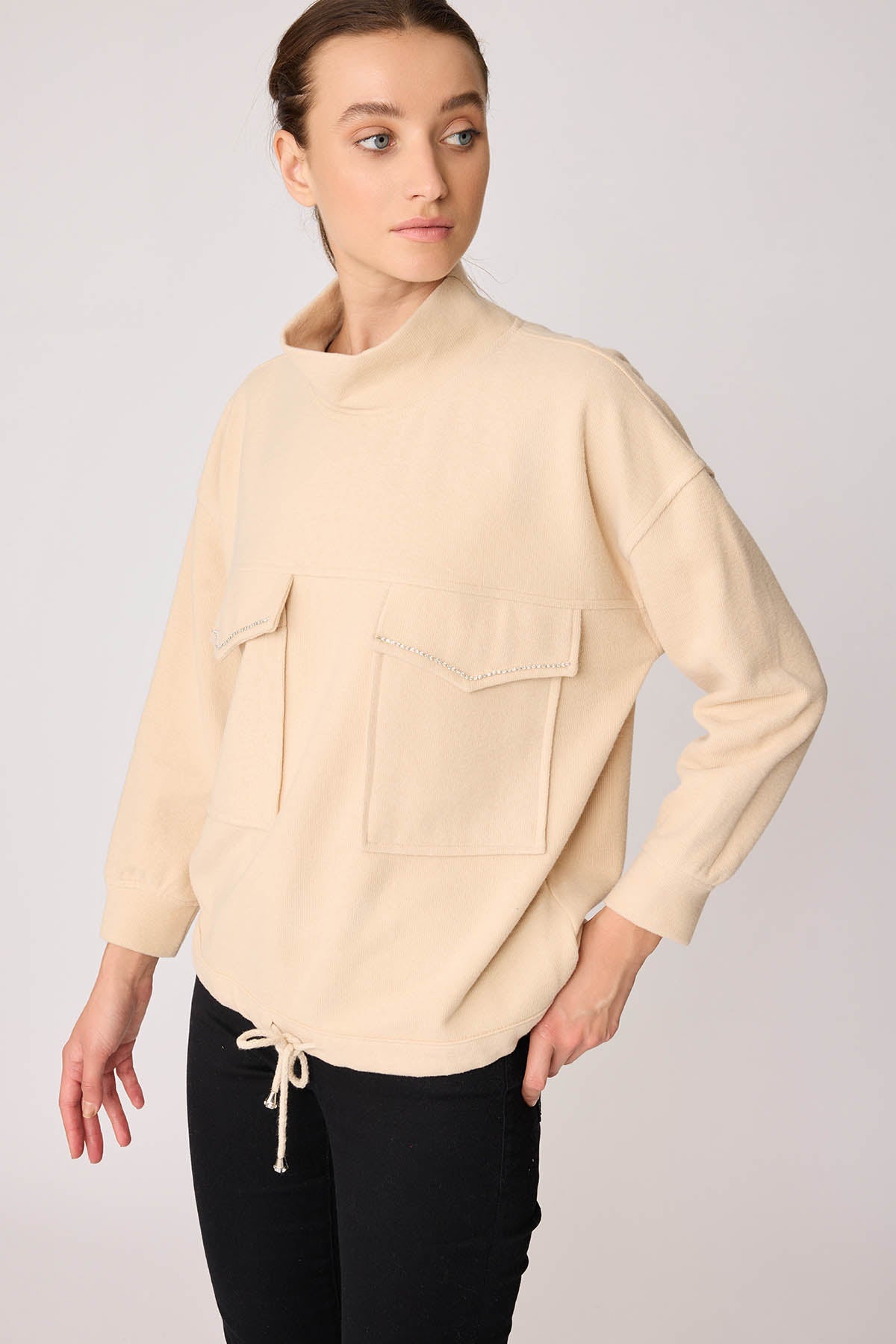 LACED BLOUSE