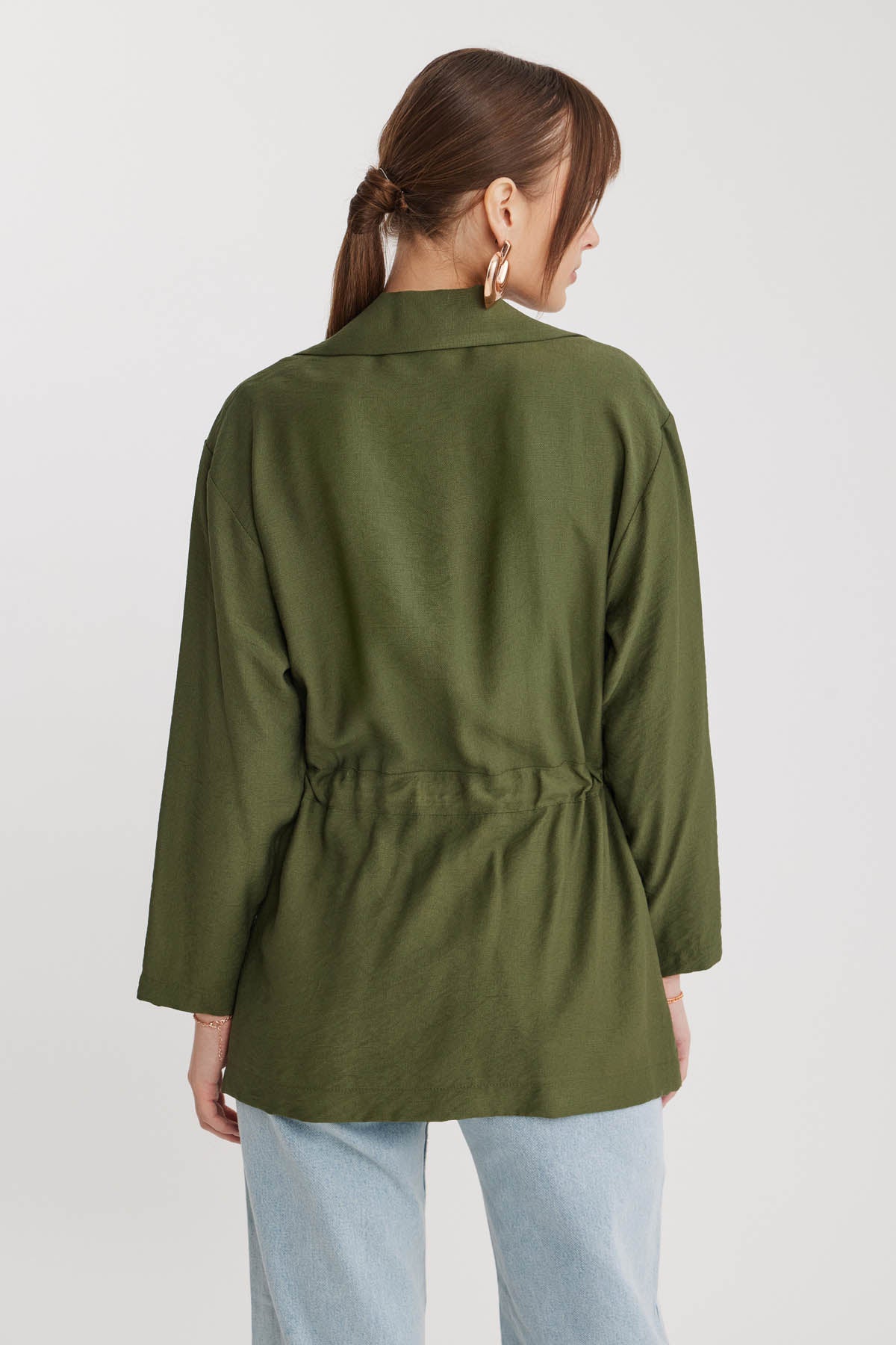 LONG COLLAR DETAILED WAIST-TIE JACKET