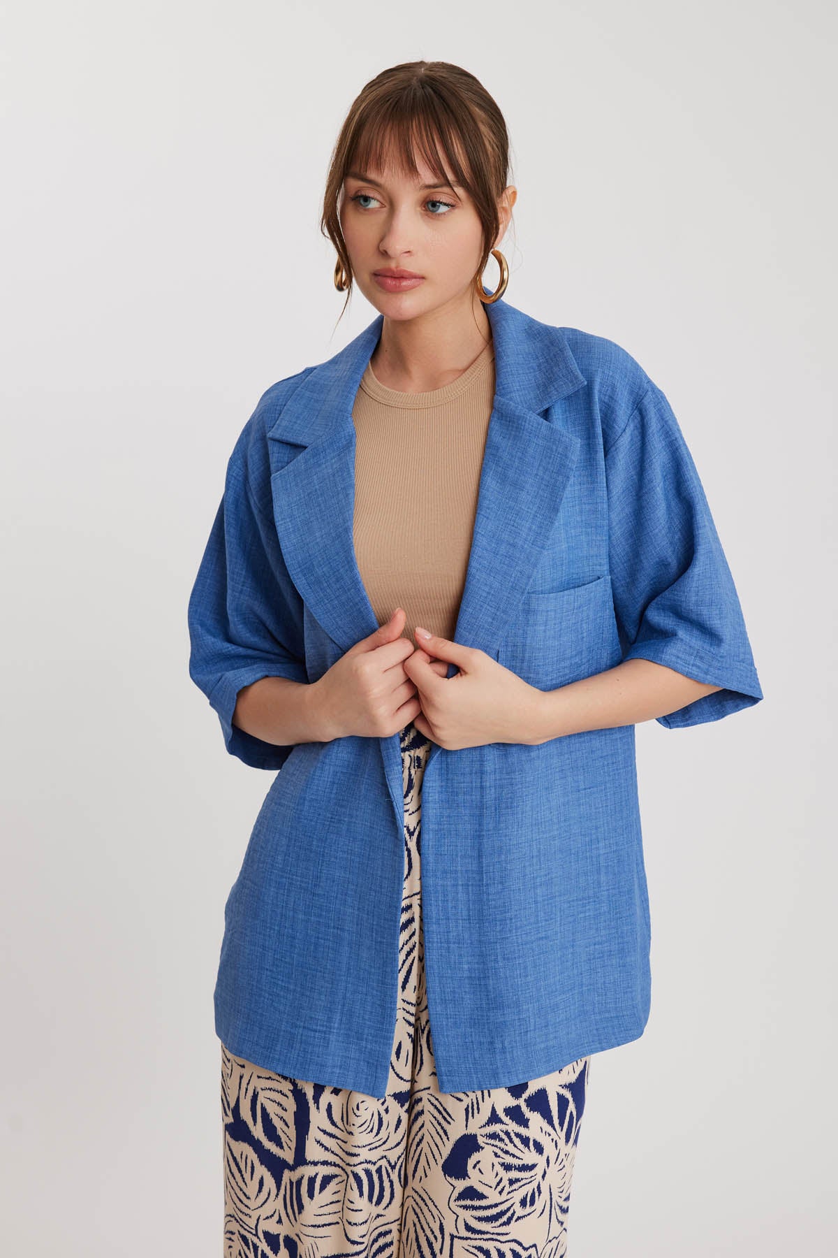 LONG COLLAR DETAILED LOW SHOULDER JACKET