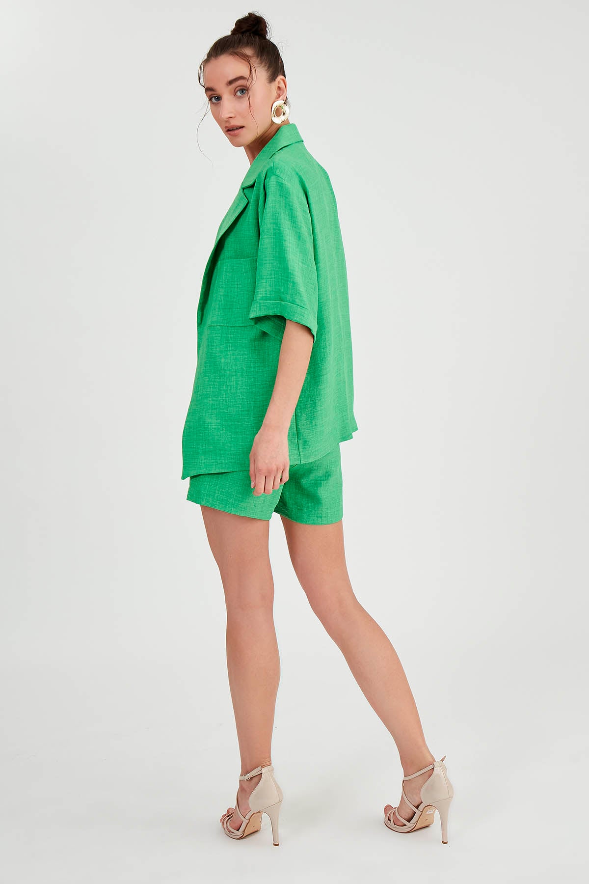 LONG COLLAR DETAILED LOW SHOULDER JACKET