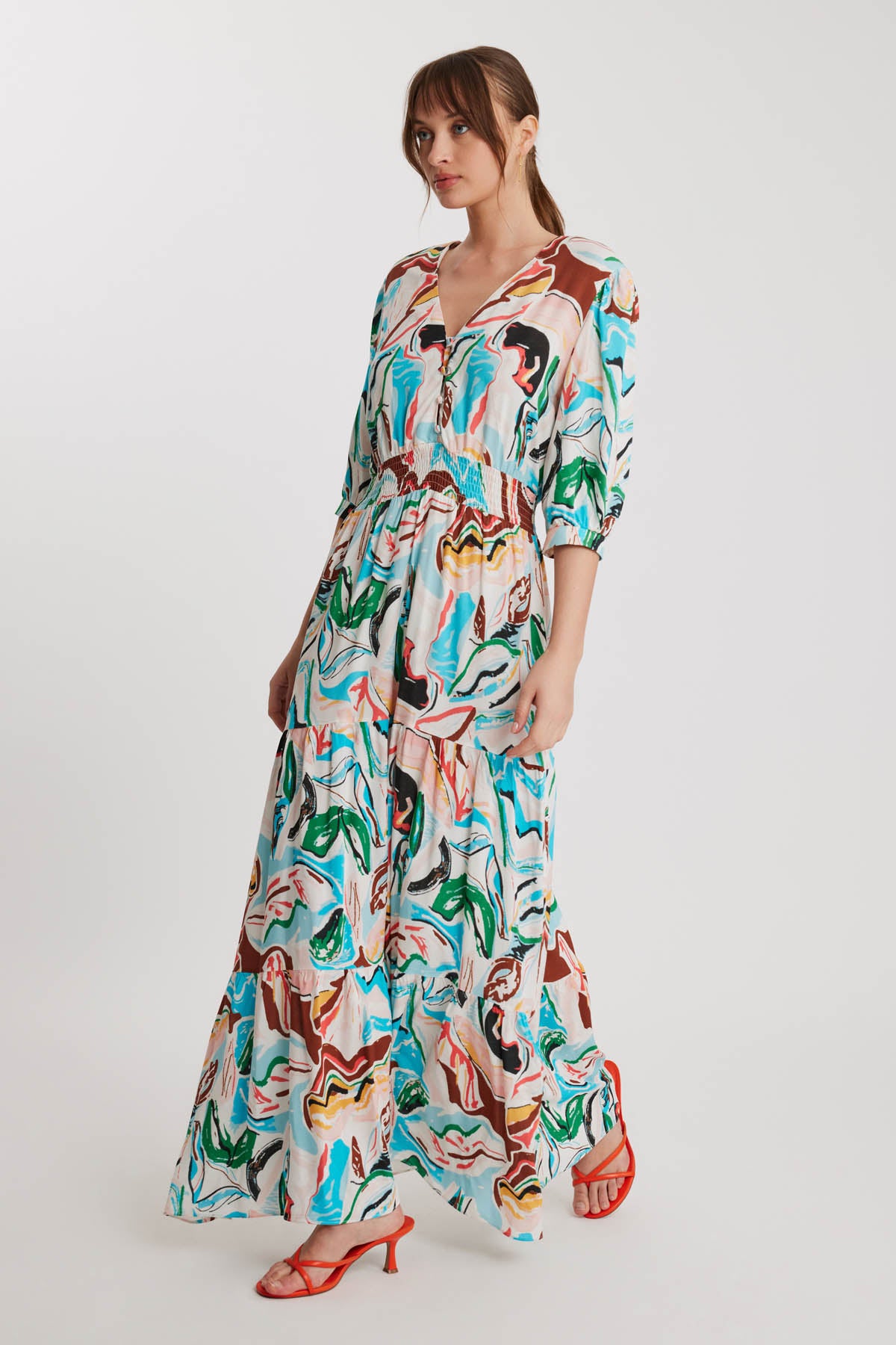 LONG DRESS WITH V COLLAR FRONT BUTTON PATTERN