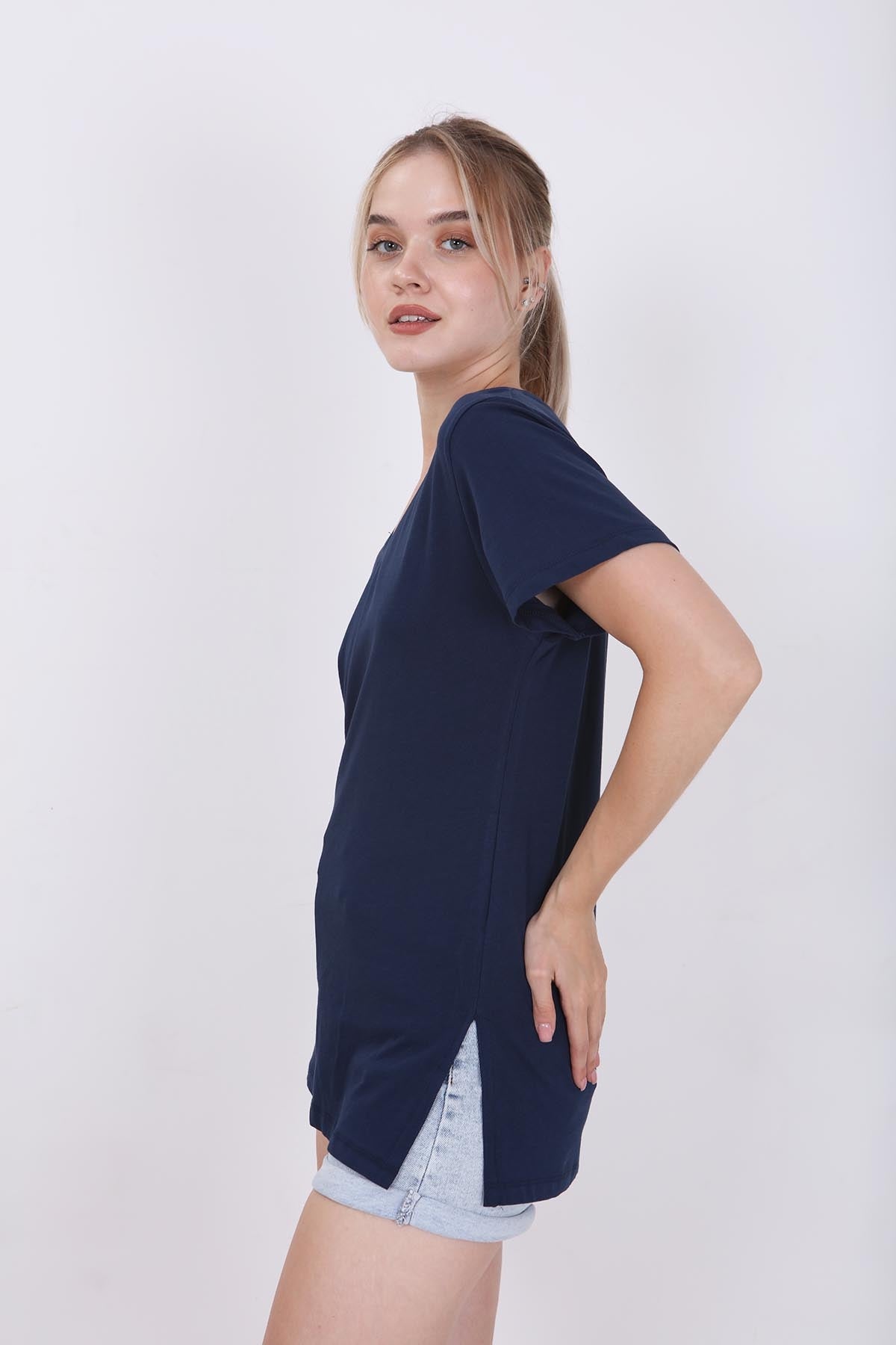 V COLLAR T-SHIRT
