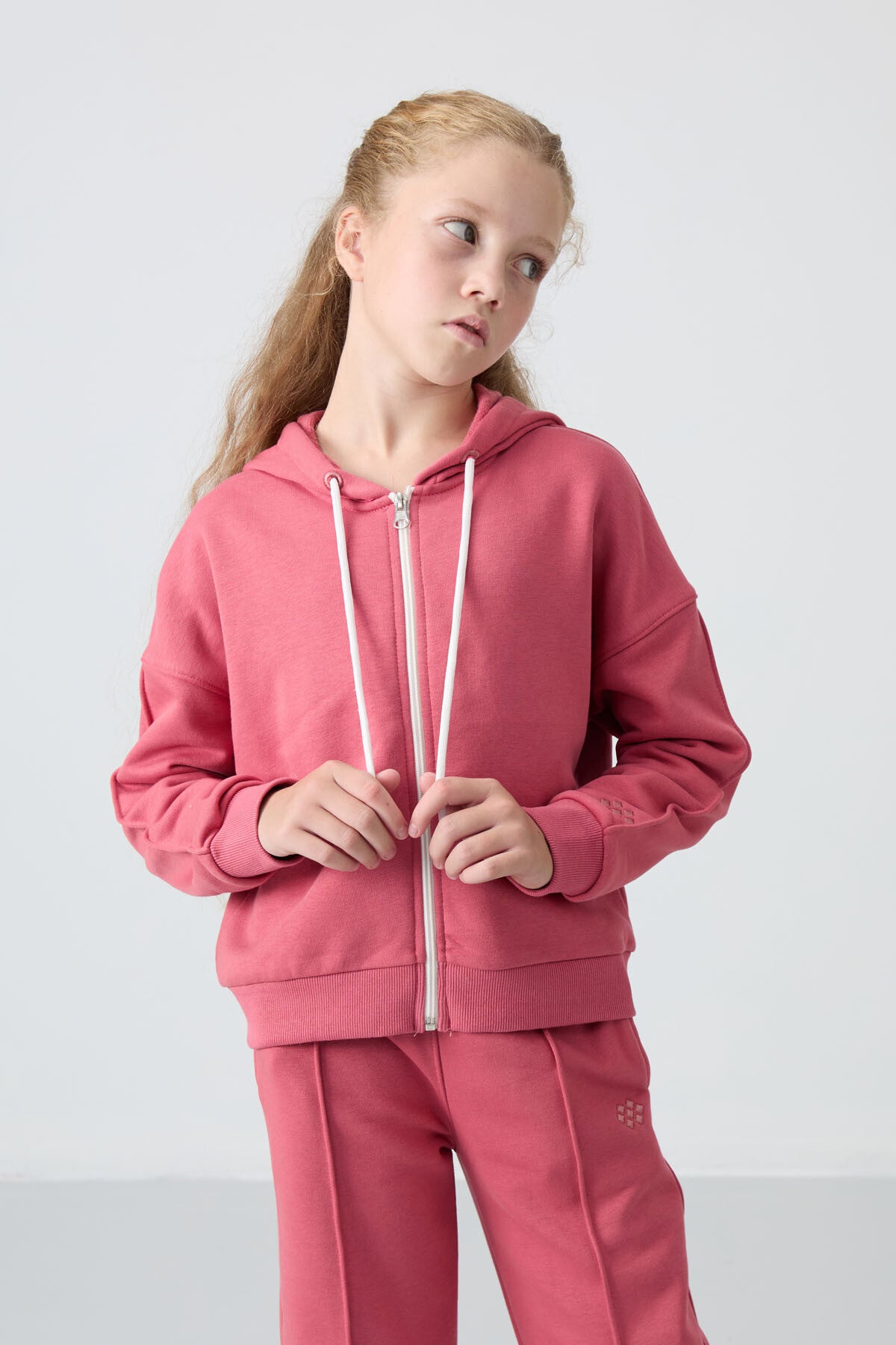 Wild Rose Cotton Lined Fleece Soft Textured Standard Fit Embroidered Girls' Tracksuit Set - 75161