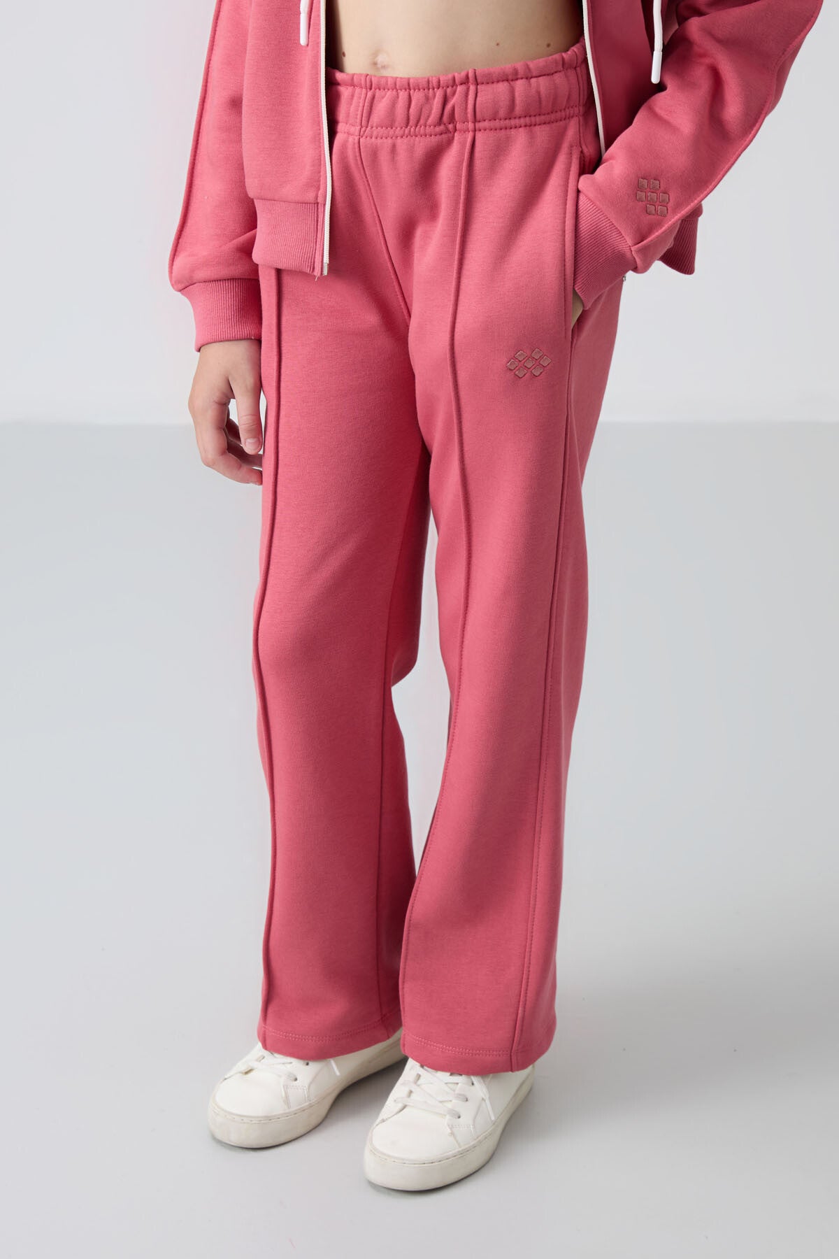 Wild Rose Cotton Lined Fleece Soft Textured Standard Fit Embroidered Girls' Tracksuit Set - 75161