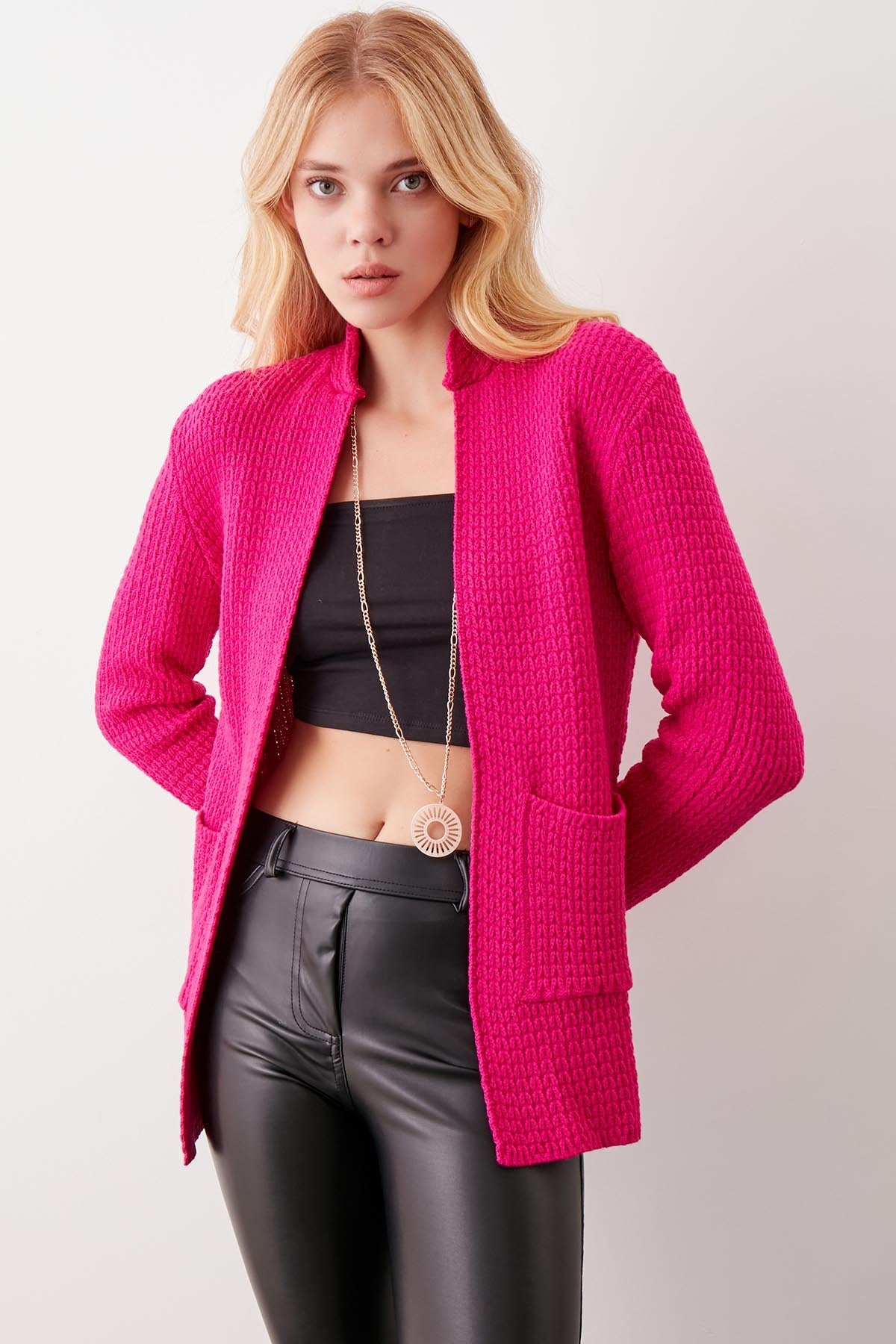 OPEN KNITTED CARDIGAN WITH POCKETS