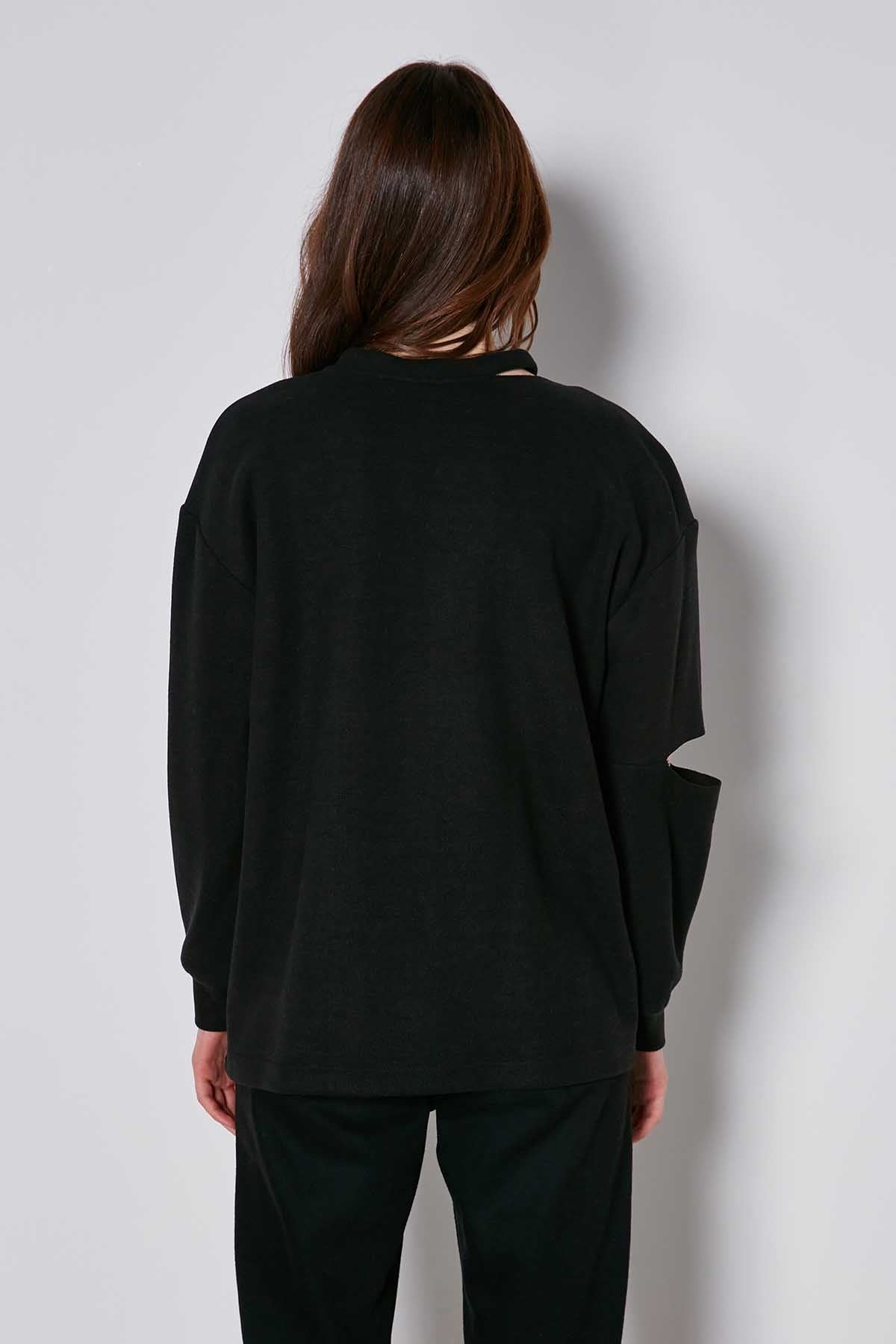 SPLIT COLLAR AND ARMS SWEATSHIRT