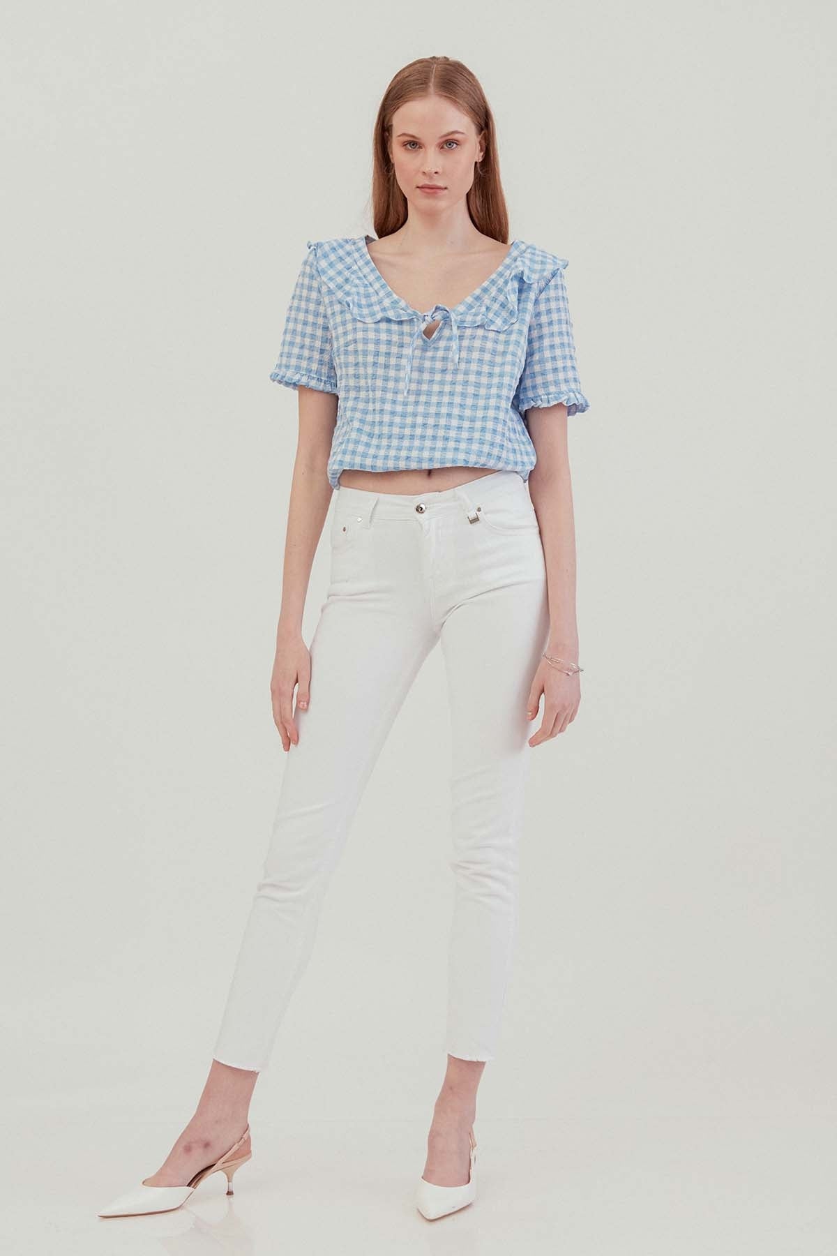 VOLAN COLLAR CHECKERED BLOUSE