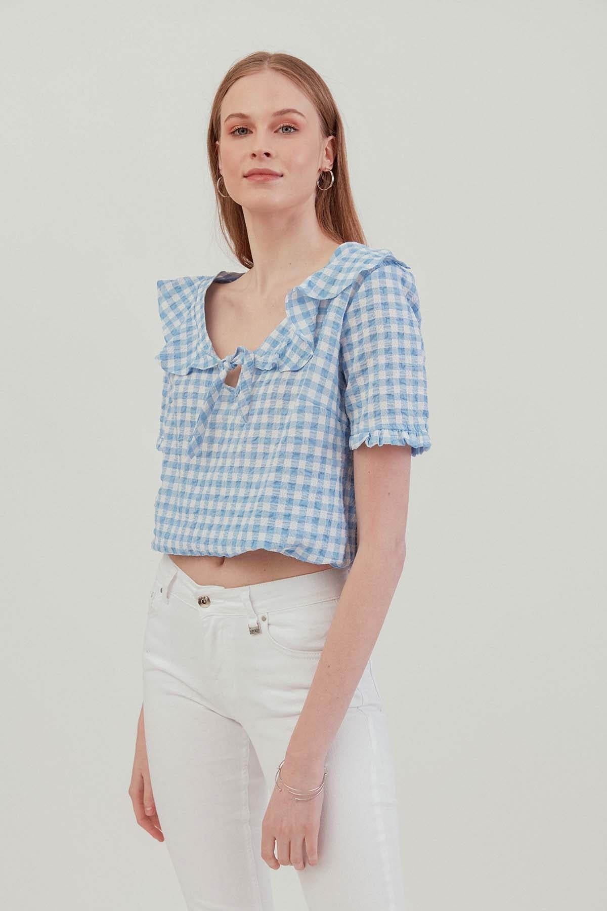 VOLAN COLLAR CHECKERED BLOUSE