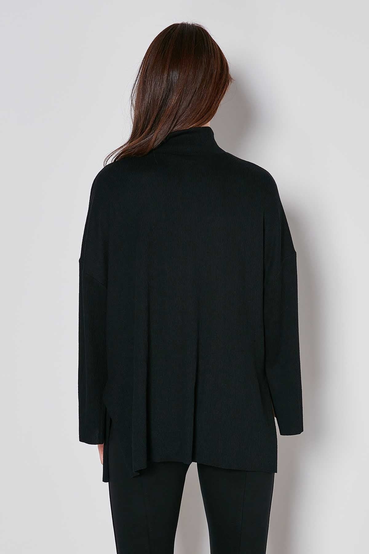 COMFY LOOSE KNITTED BLOUSE