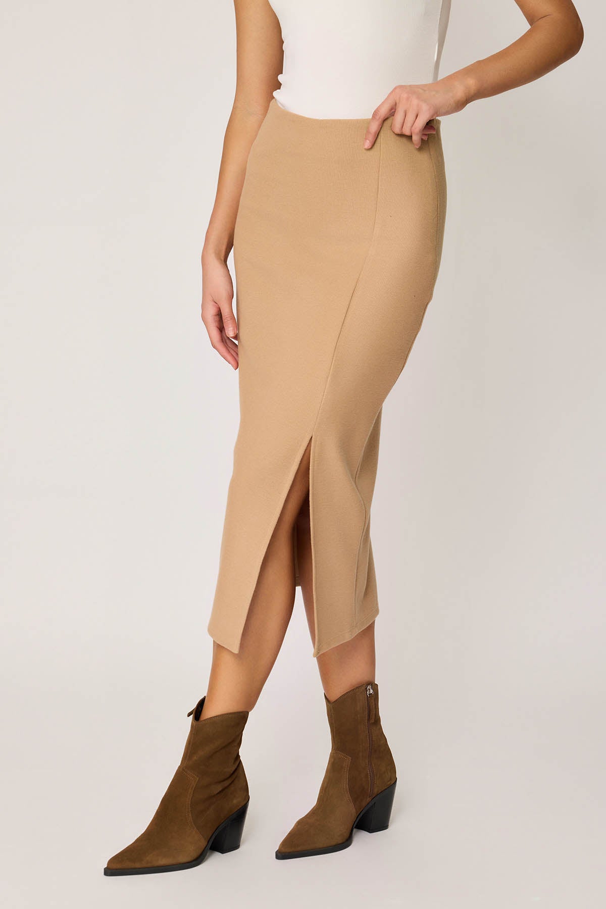 KNITTED SKIRT WITH ZIPPERS