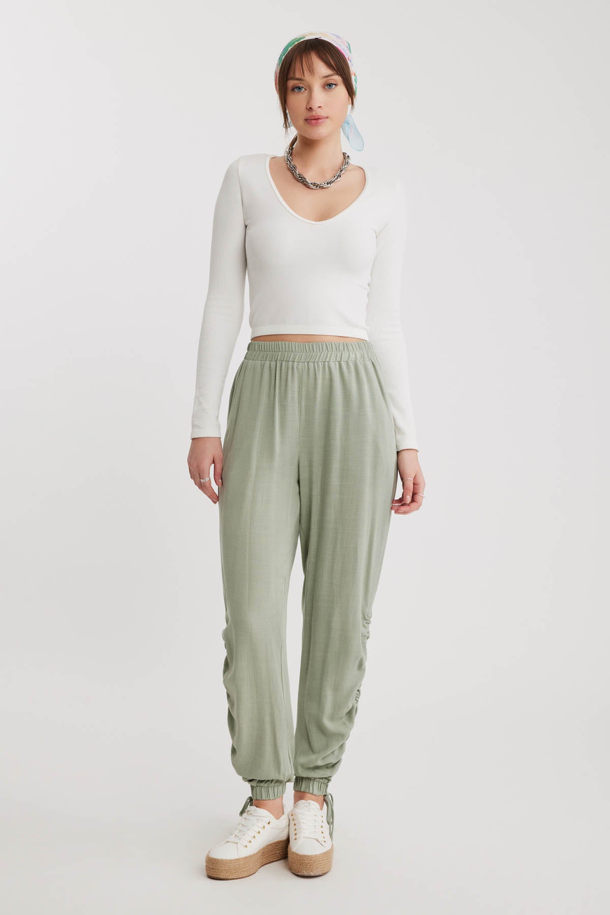 RUCKLED TROUSERS WITH ELASTANE WAIST