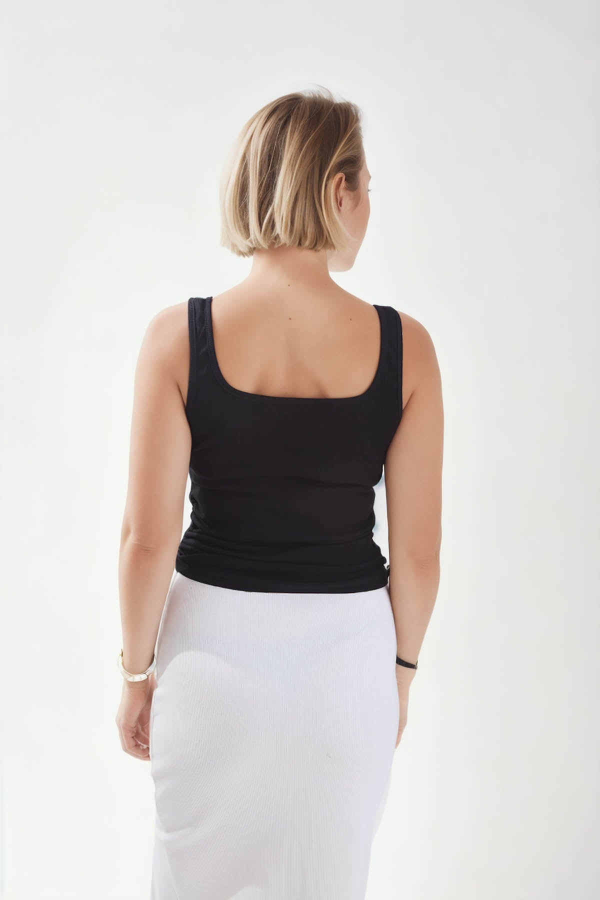 SLEEVELESS BLOUSE WITH RUBBED SIDES