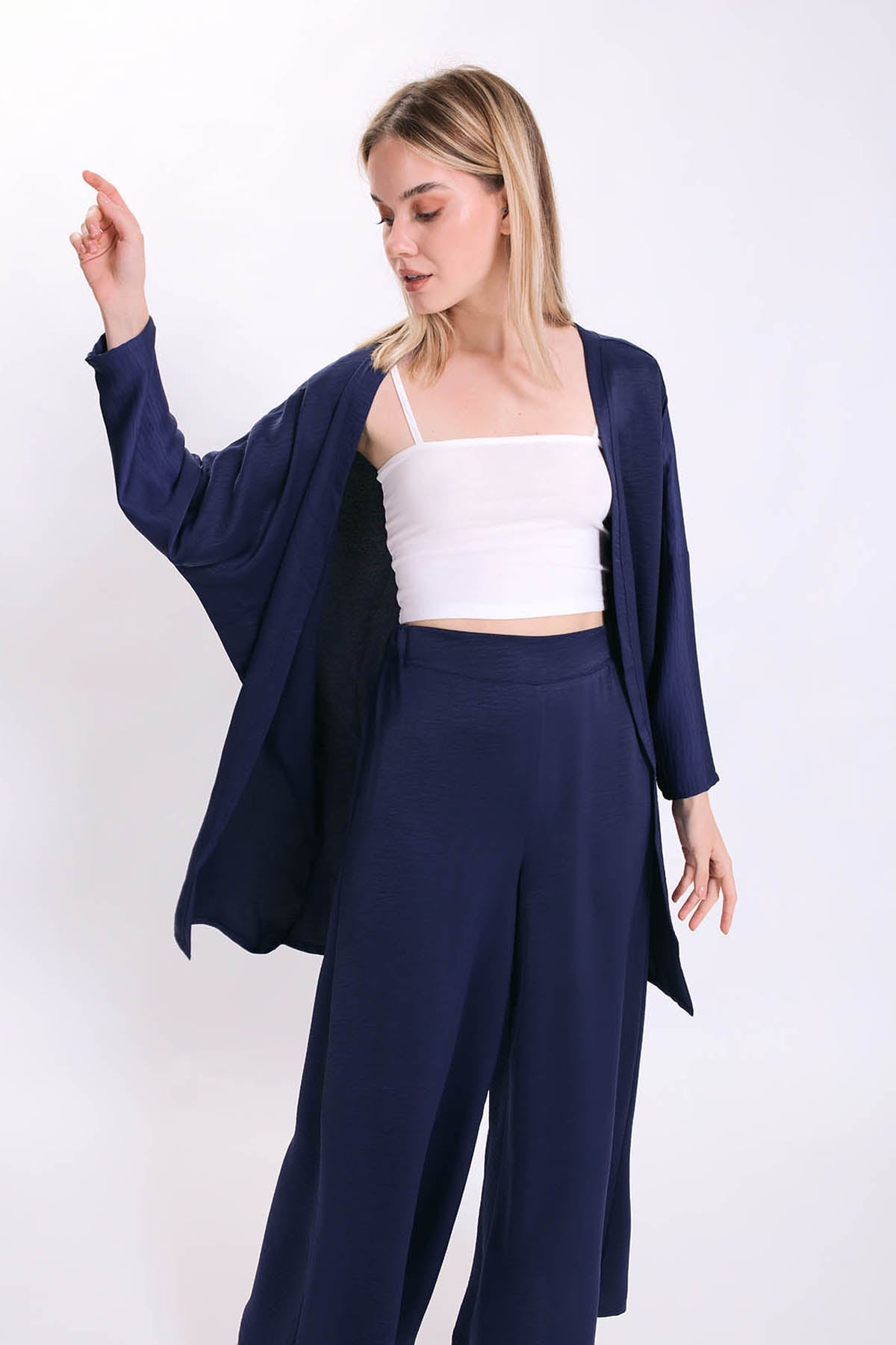 BAT SLEEVE LOOSE CARDIGAN