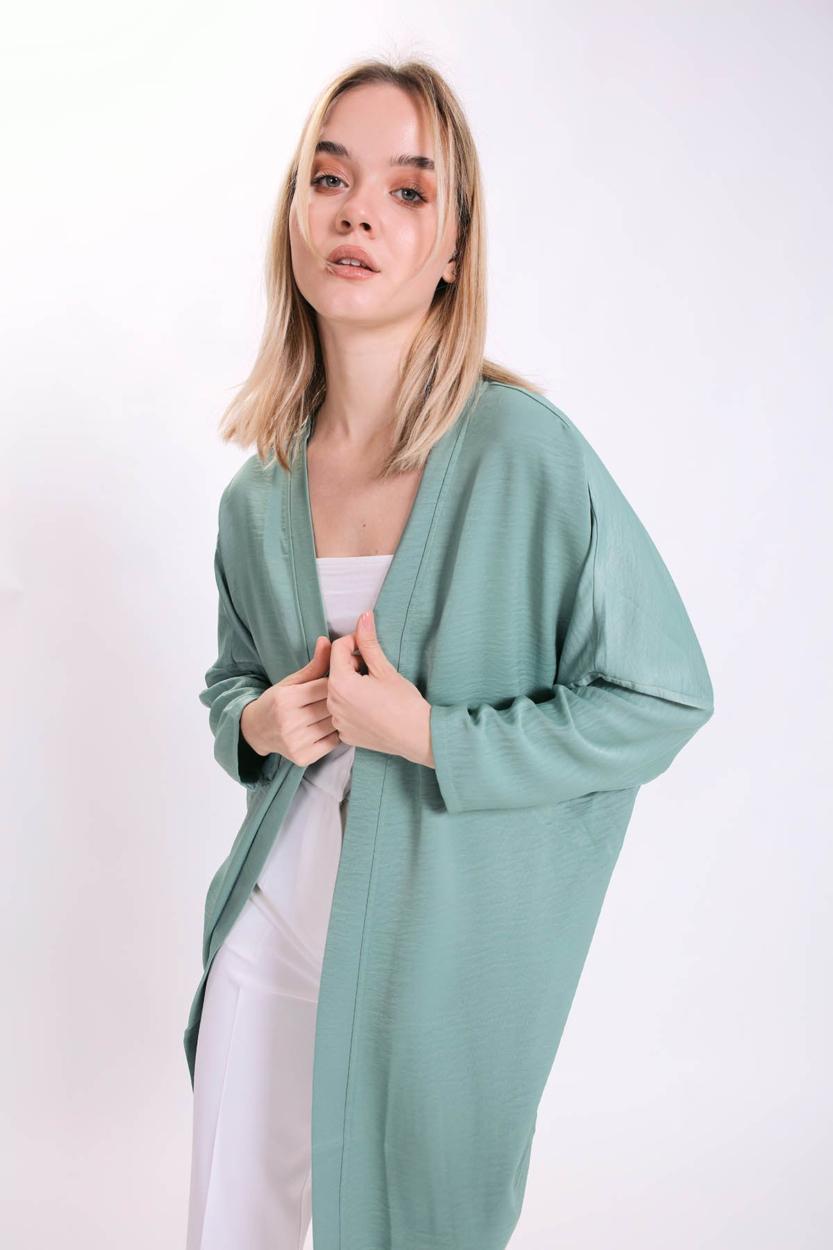 BAT SLEEVE LOOSE CARDIGAN