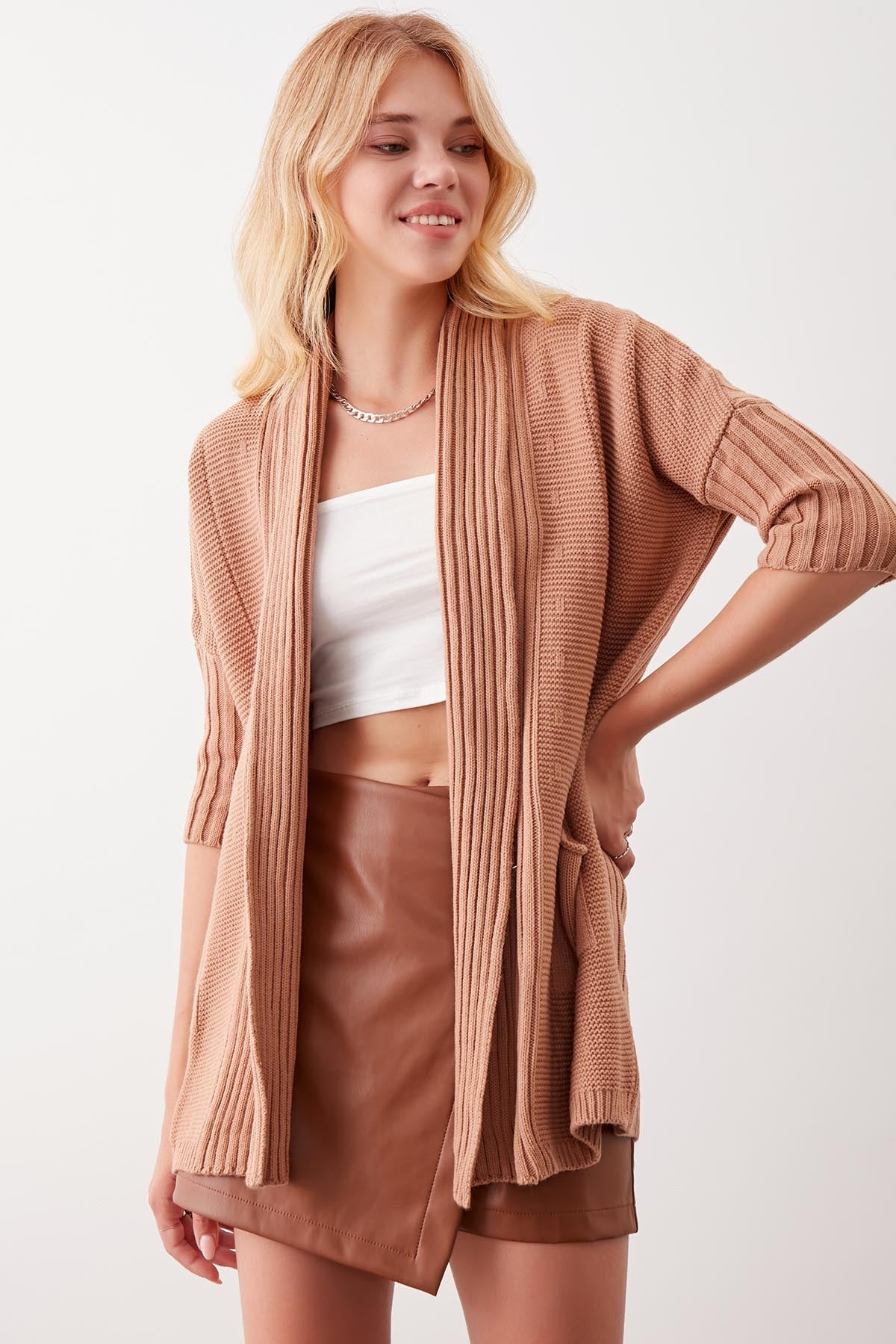 BAT SLEEVE LOOSE KNITTED CARDIGAN