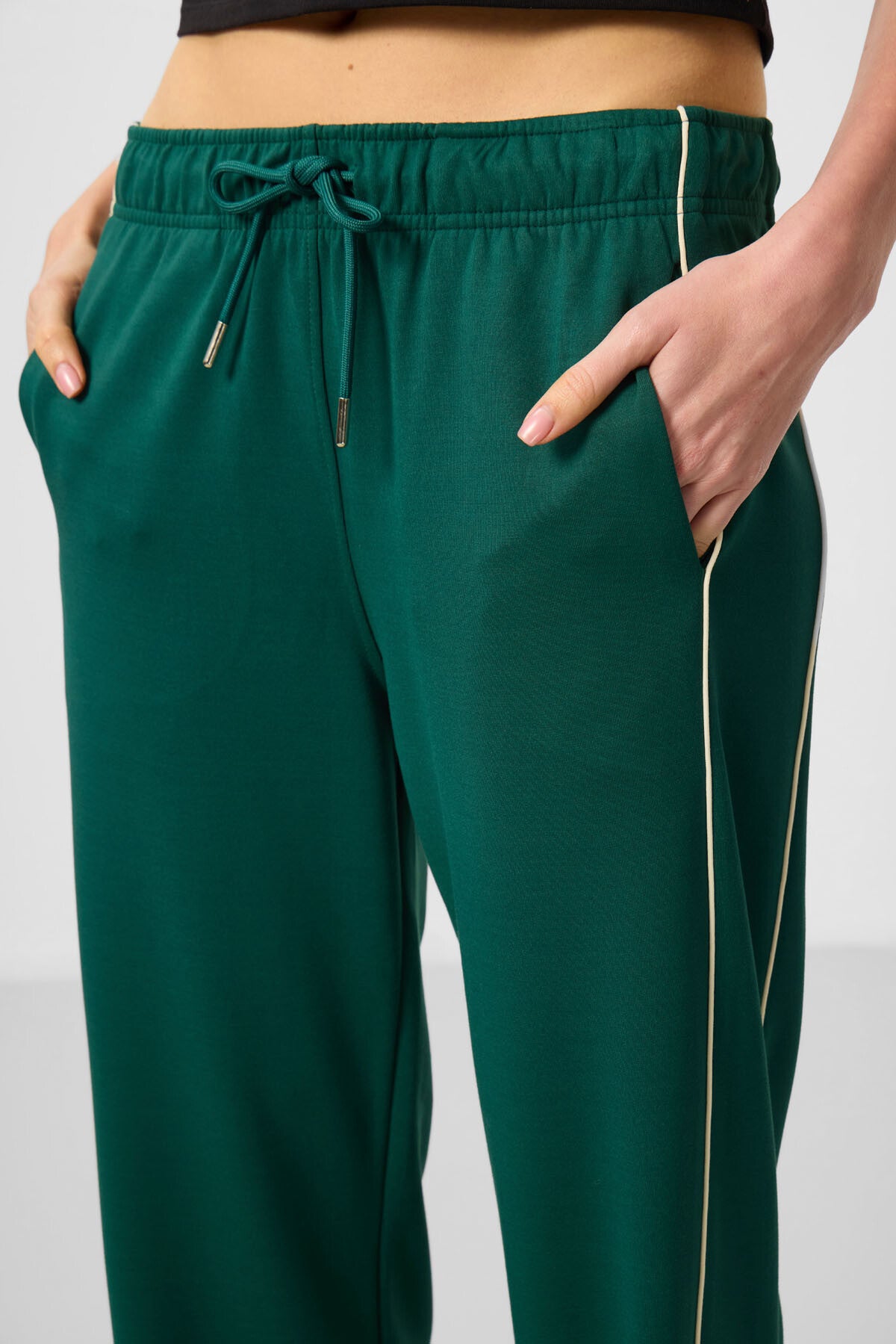 Green Soft Textured Side Panel Detailed Wide Leg Women's Palazzo Trousers - 94669