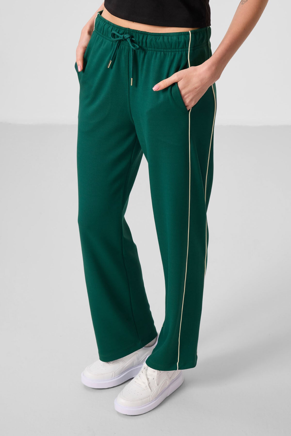 Green Soft Textured Side Panel Detailed Wide Leg Women's Palazzo Trousers - 94669