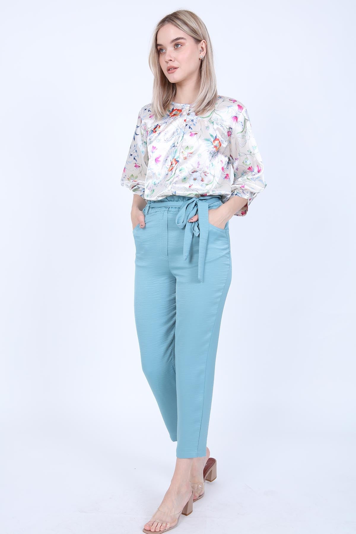 HIGH-WAIST JAGGED CROP TROUSERS