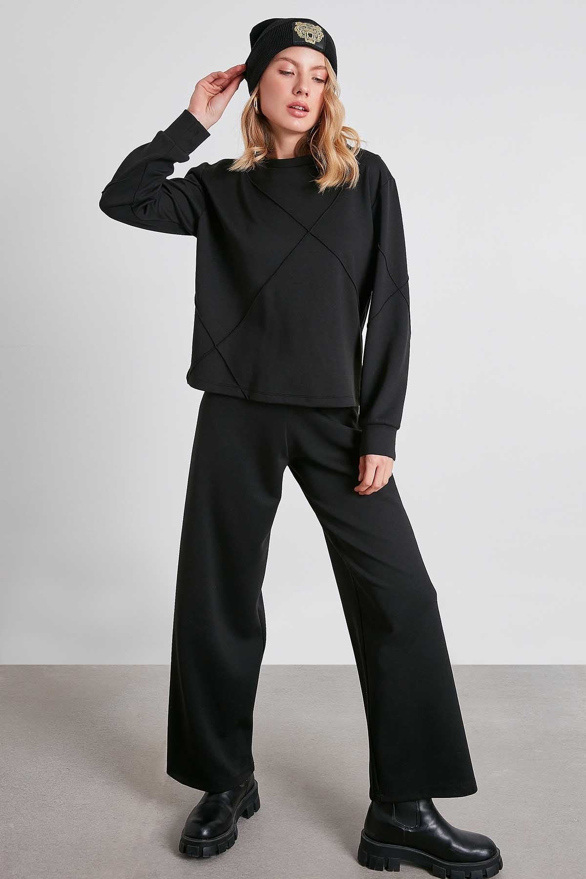HIGH WAIST KNITTED TROUSERS