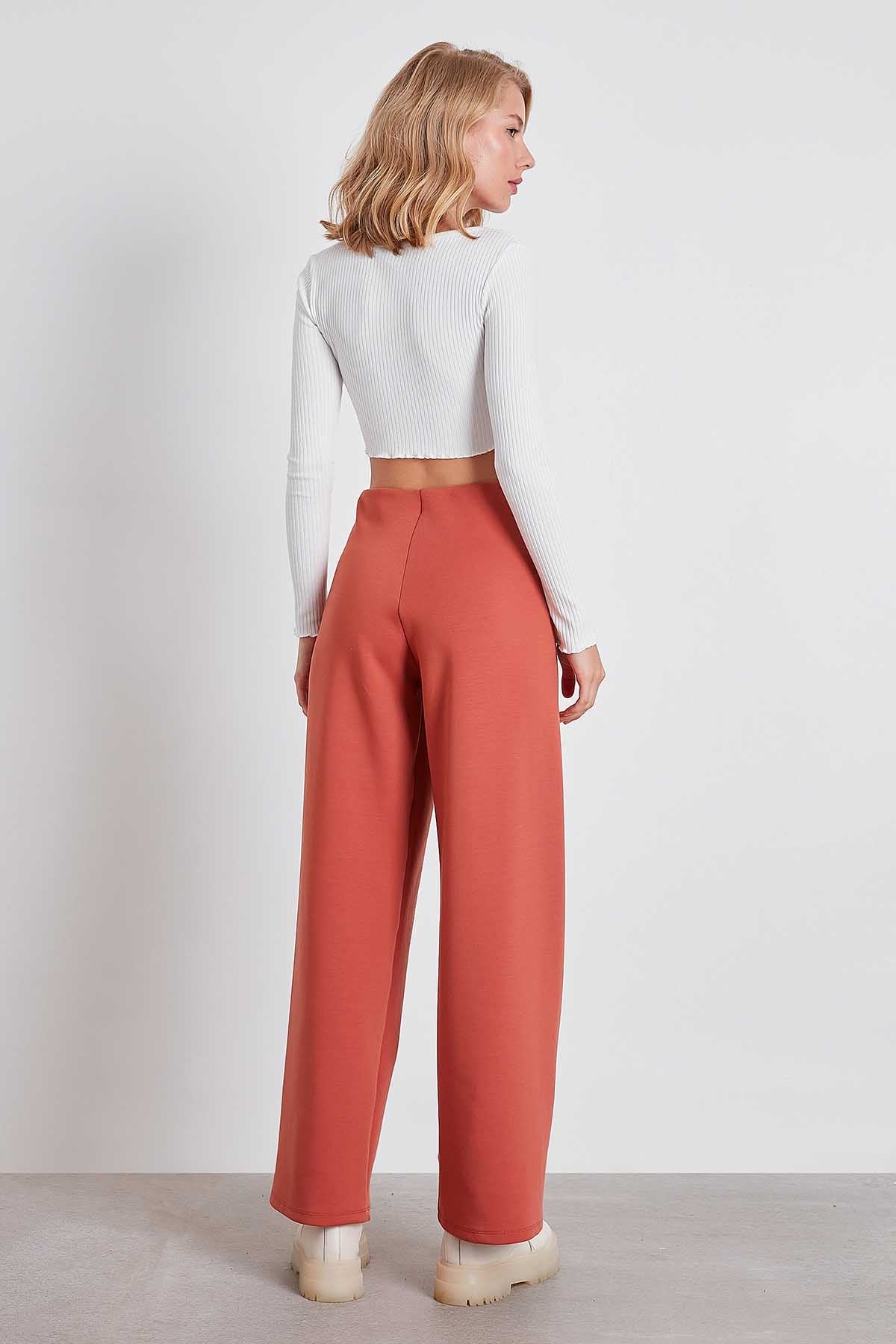 HIGH WAIST KNITTED TROUSERS