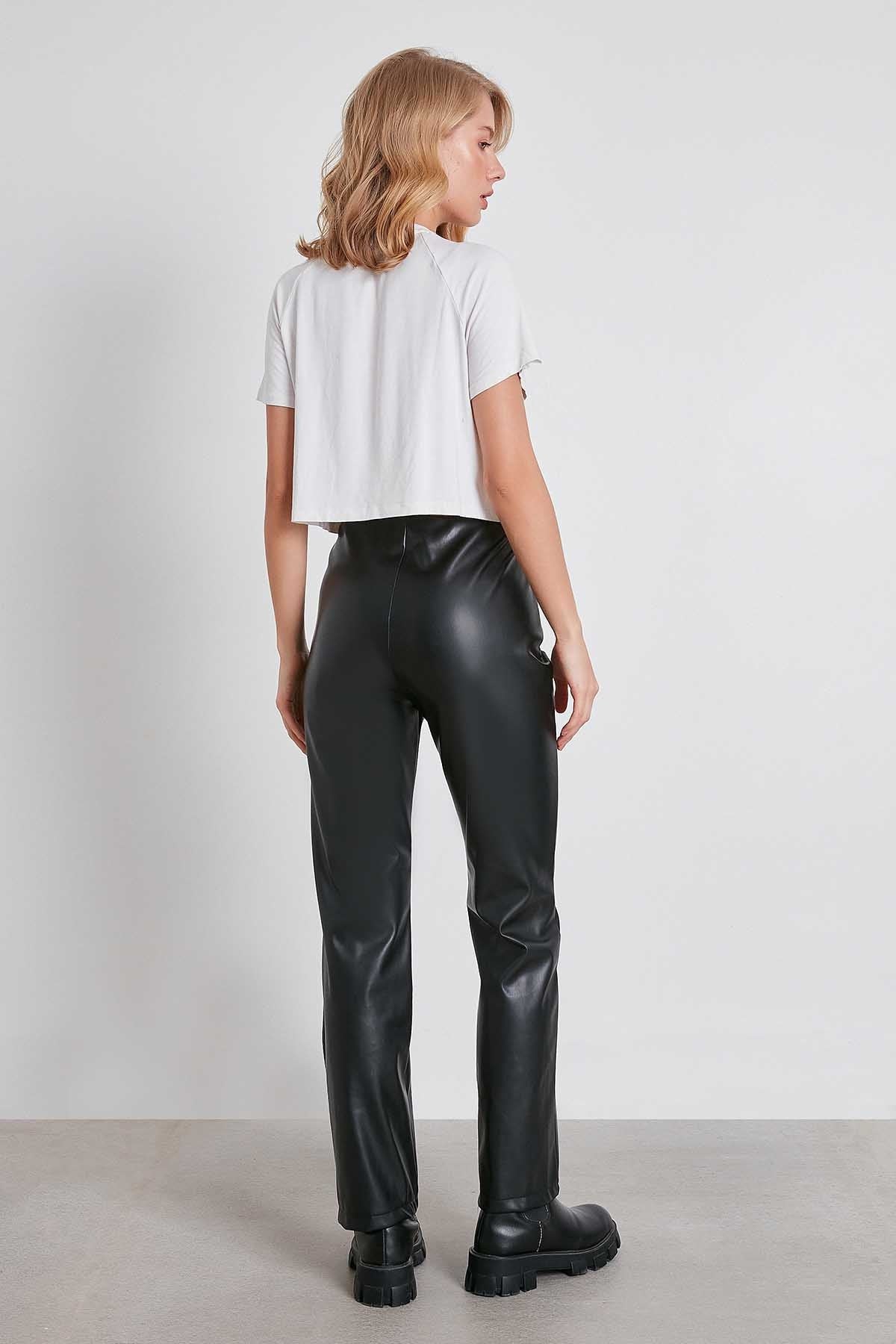 HIGH WAIST FAUX LEATHER TROUSERS
