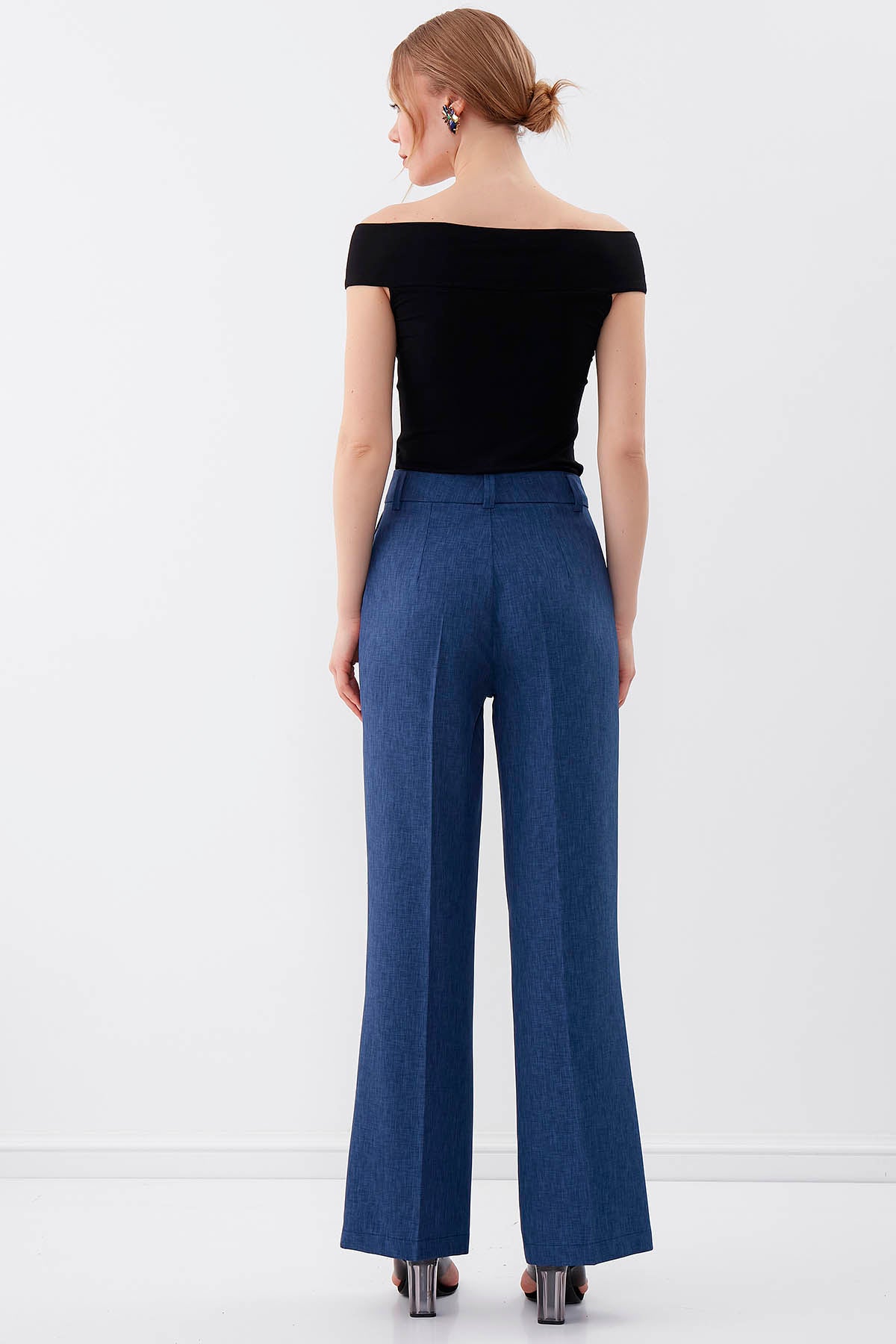 CHAIN DETAILED HIGH-WAIST WIDE-LEG TROUSERS