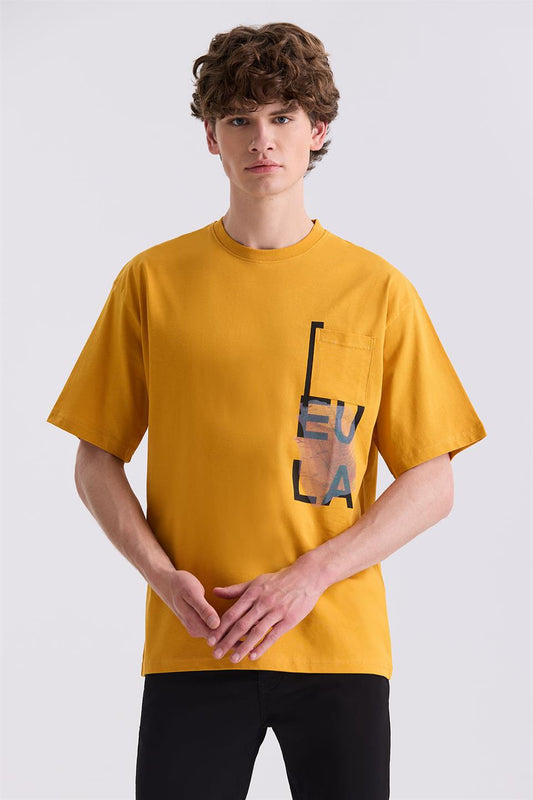 Round Collar T Shirt With Yellow Print