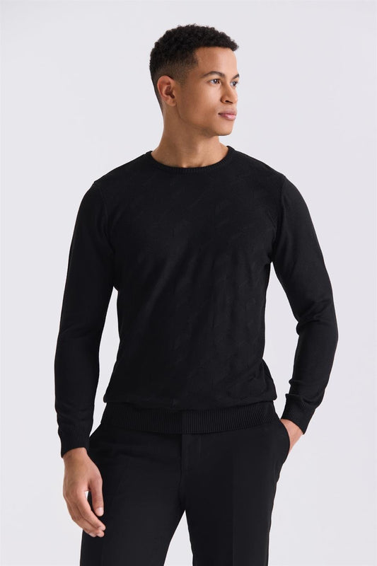 Black Slim Fit Round Collar Knitted Sweater With Pattern