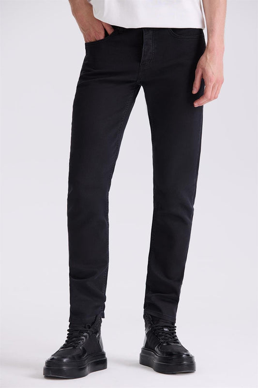Black Slim Fit Cotton Plain Washed Jeans