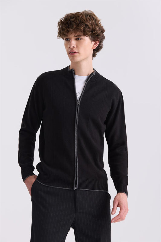 Black Classic Fit Straight Collar Knitted Cardigan With Flat Lock